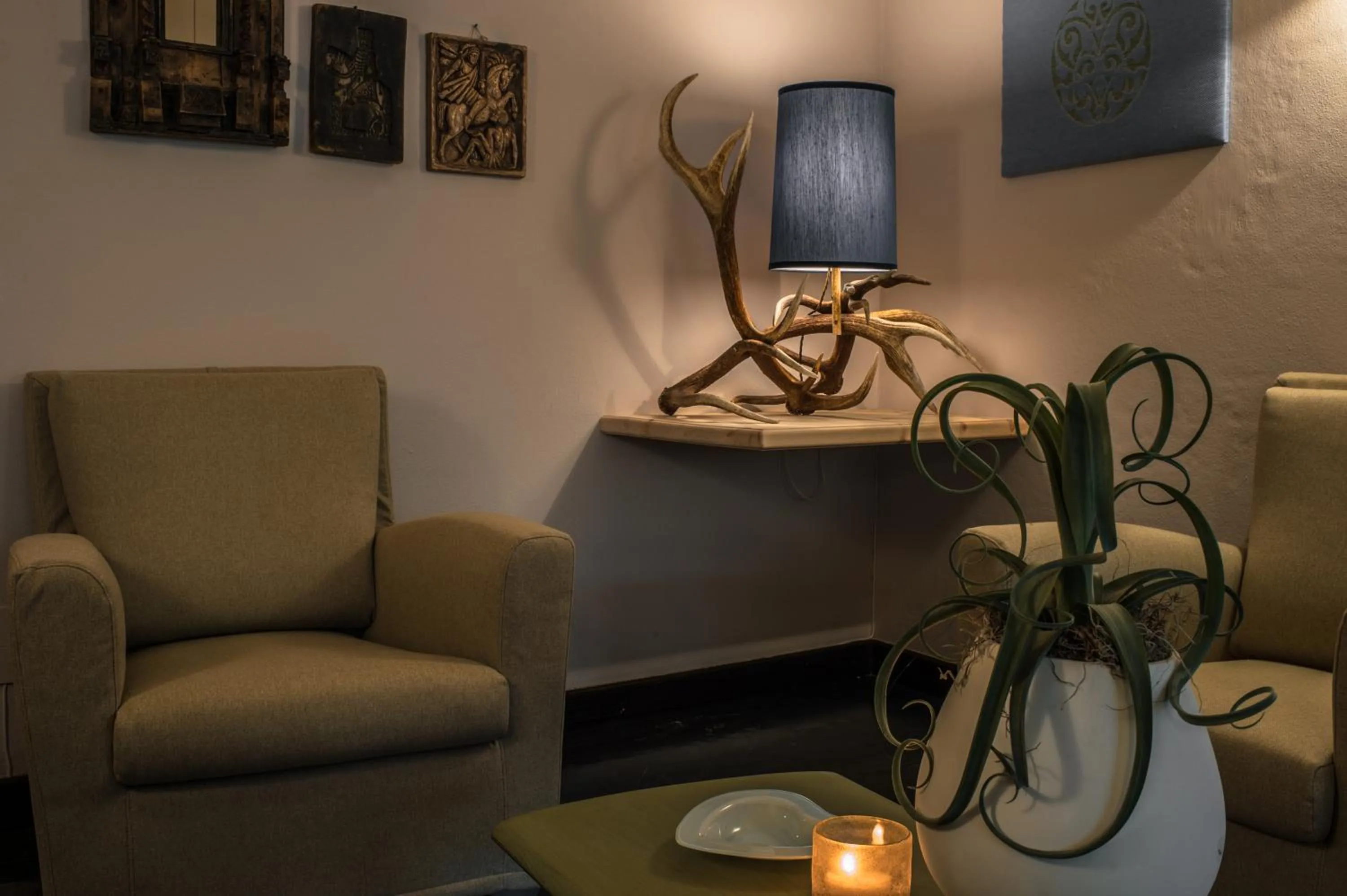 Seating area in Hotel Ciasa Salares
