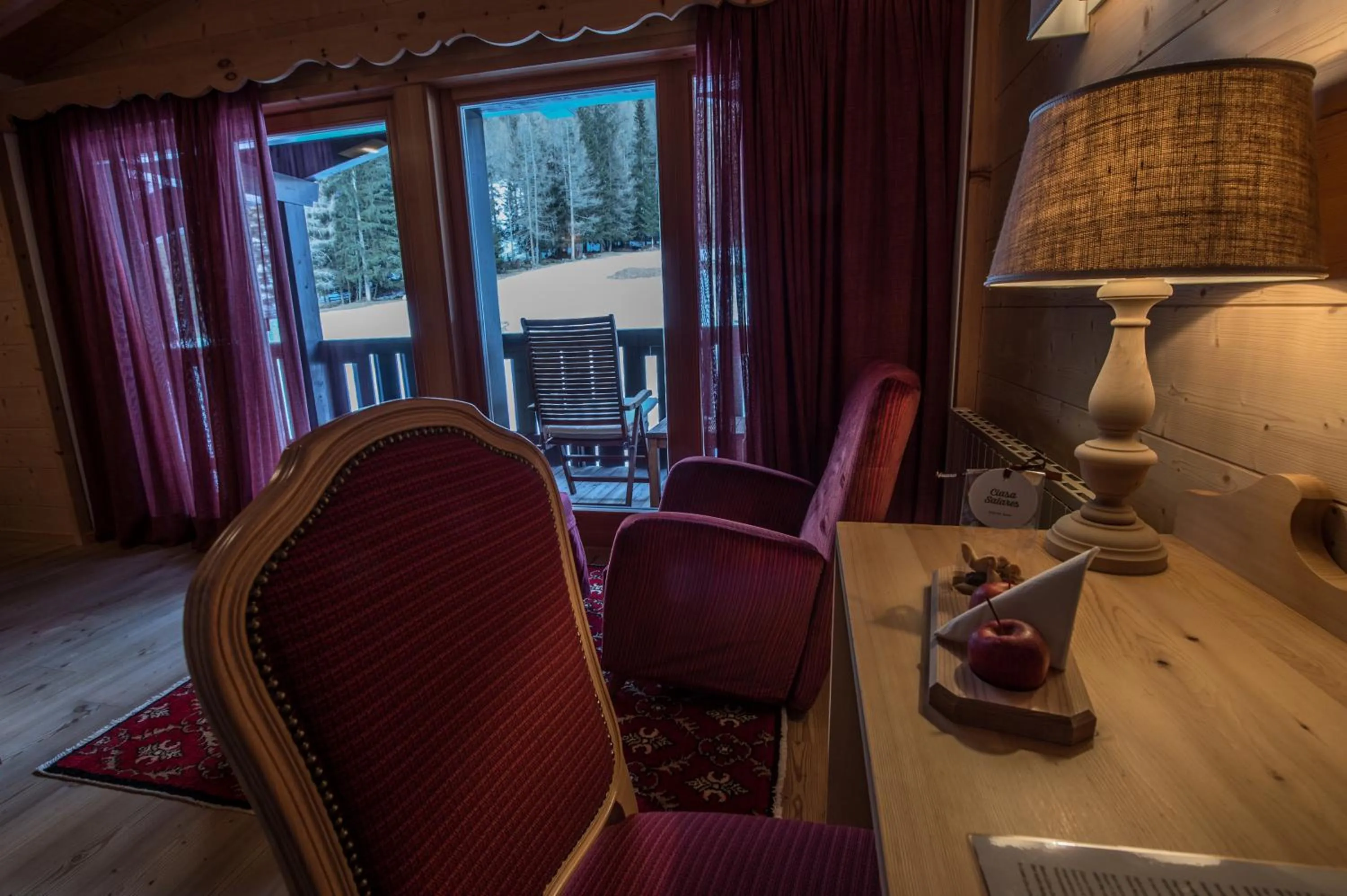 Bedroom in Hotel Ciasa Salares