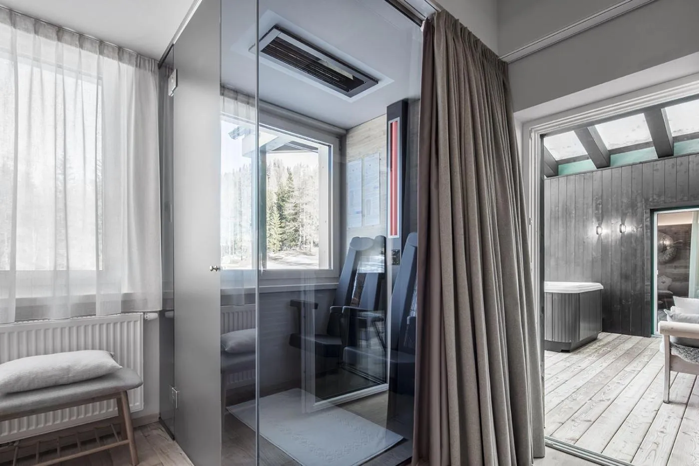 Sauna, Bed in Hotel Ciasa Salares