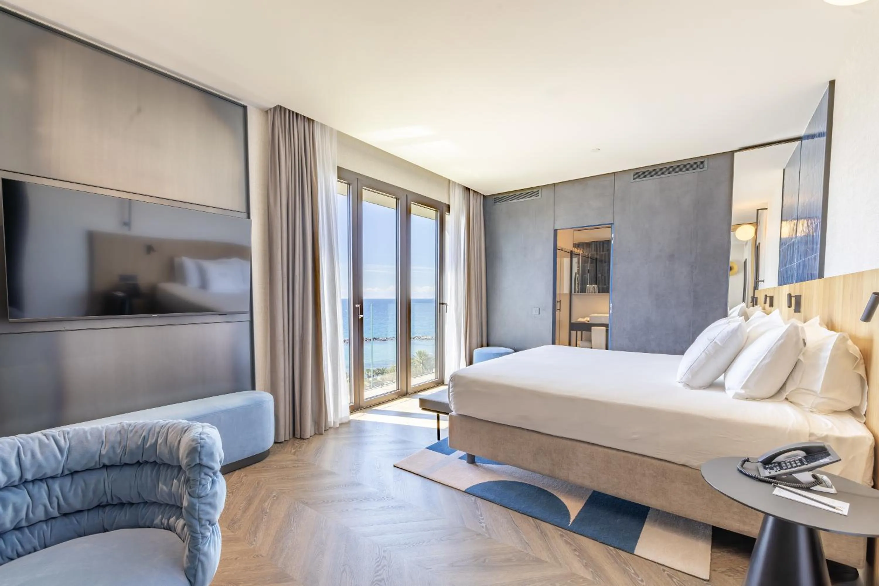 Bed in Europa Palace