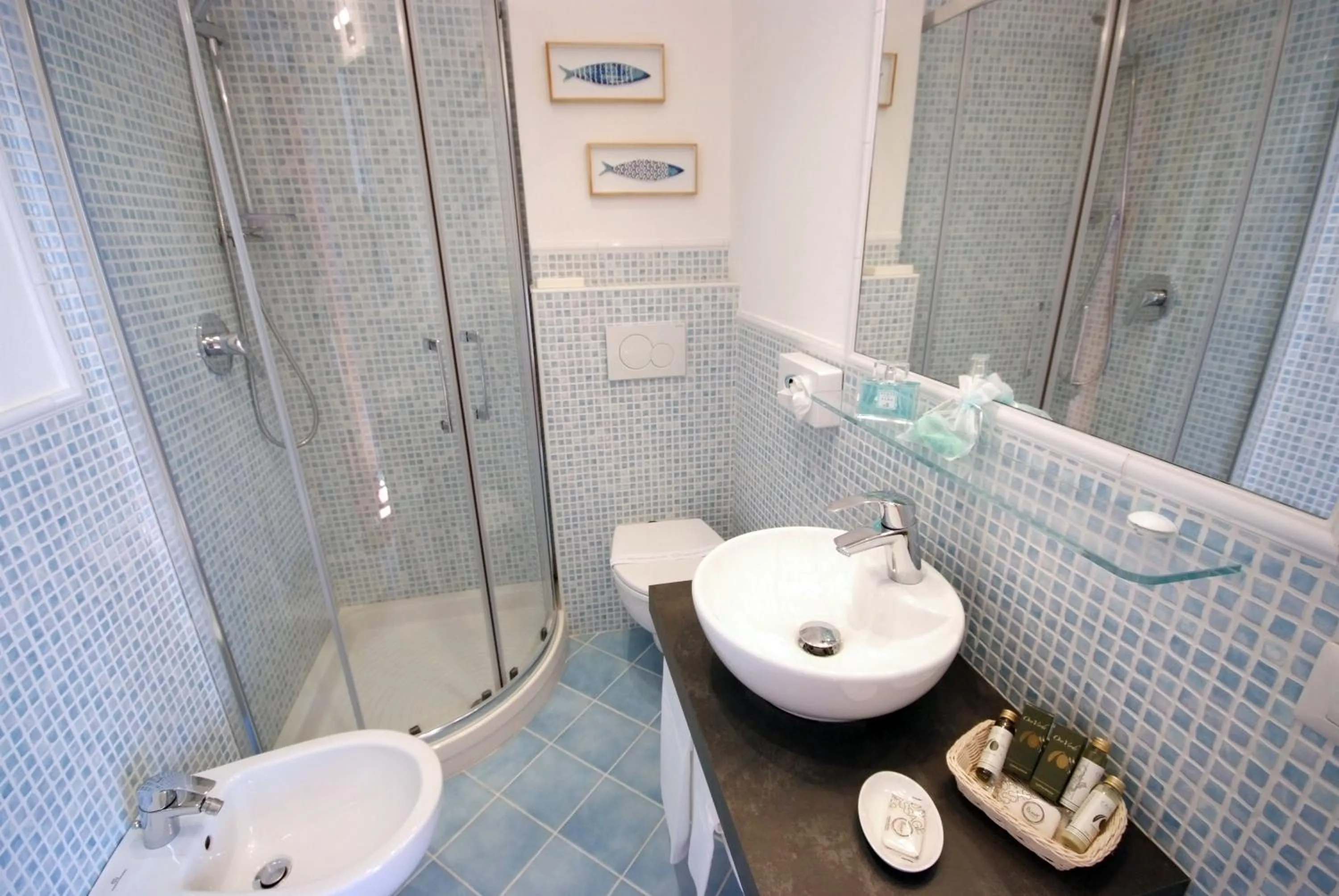 Bathroom in Hotel Antares