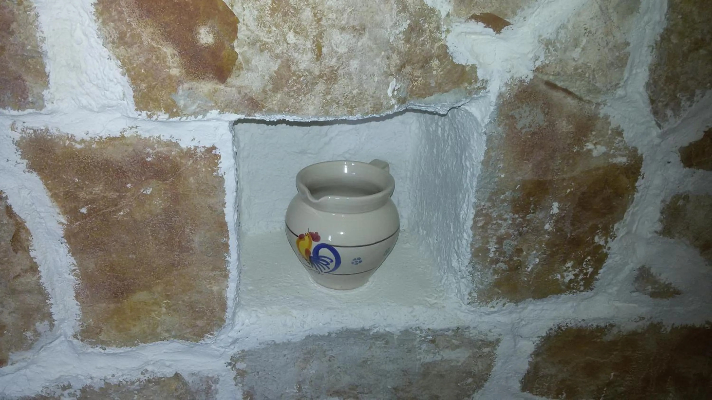 Decorative detail in Trullo Alessandro e Villa Raffaela