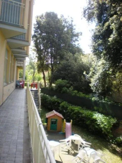 Decorative detail in Hotel Florida Tirrenia