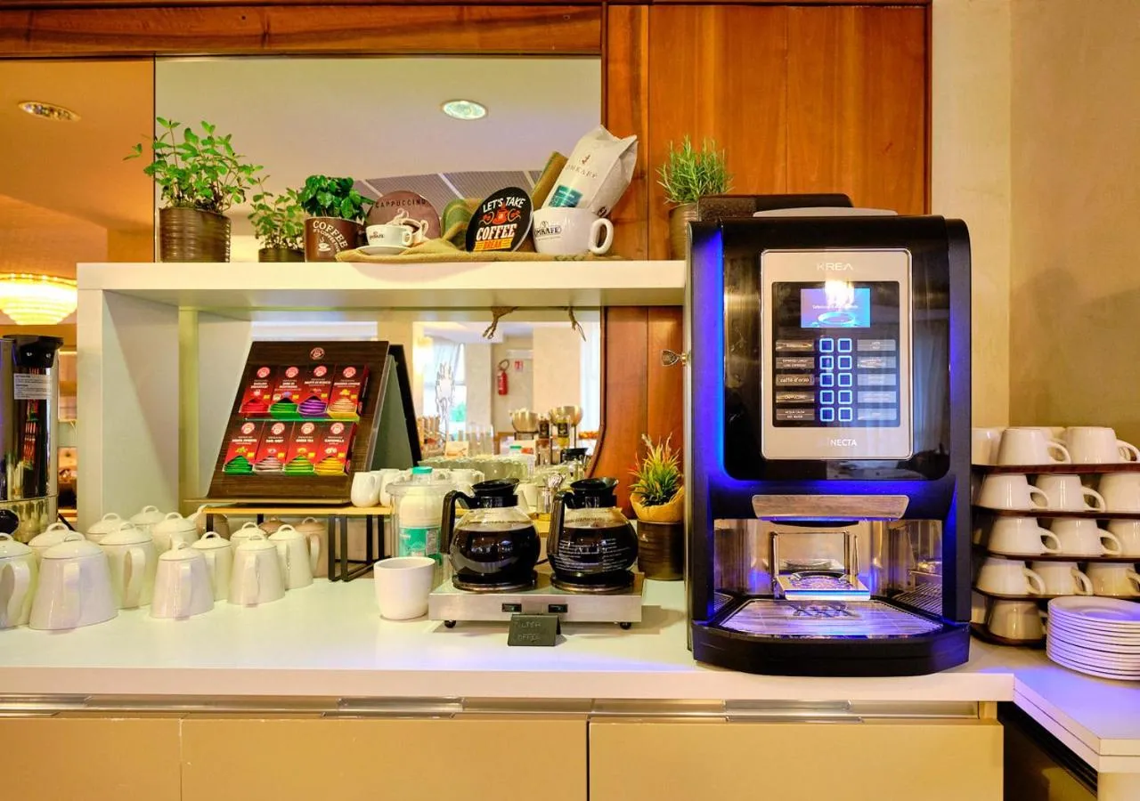 Breakfast in Hotel Eden Garda