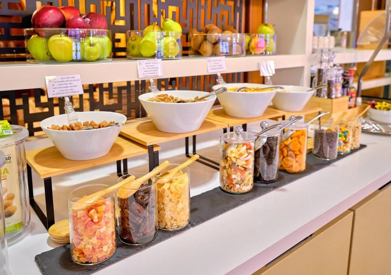 Kitchen or kitchenette in Hotel Eden Garda