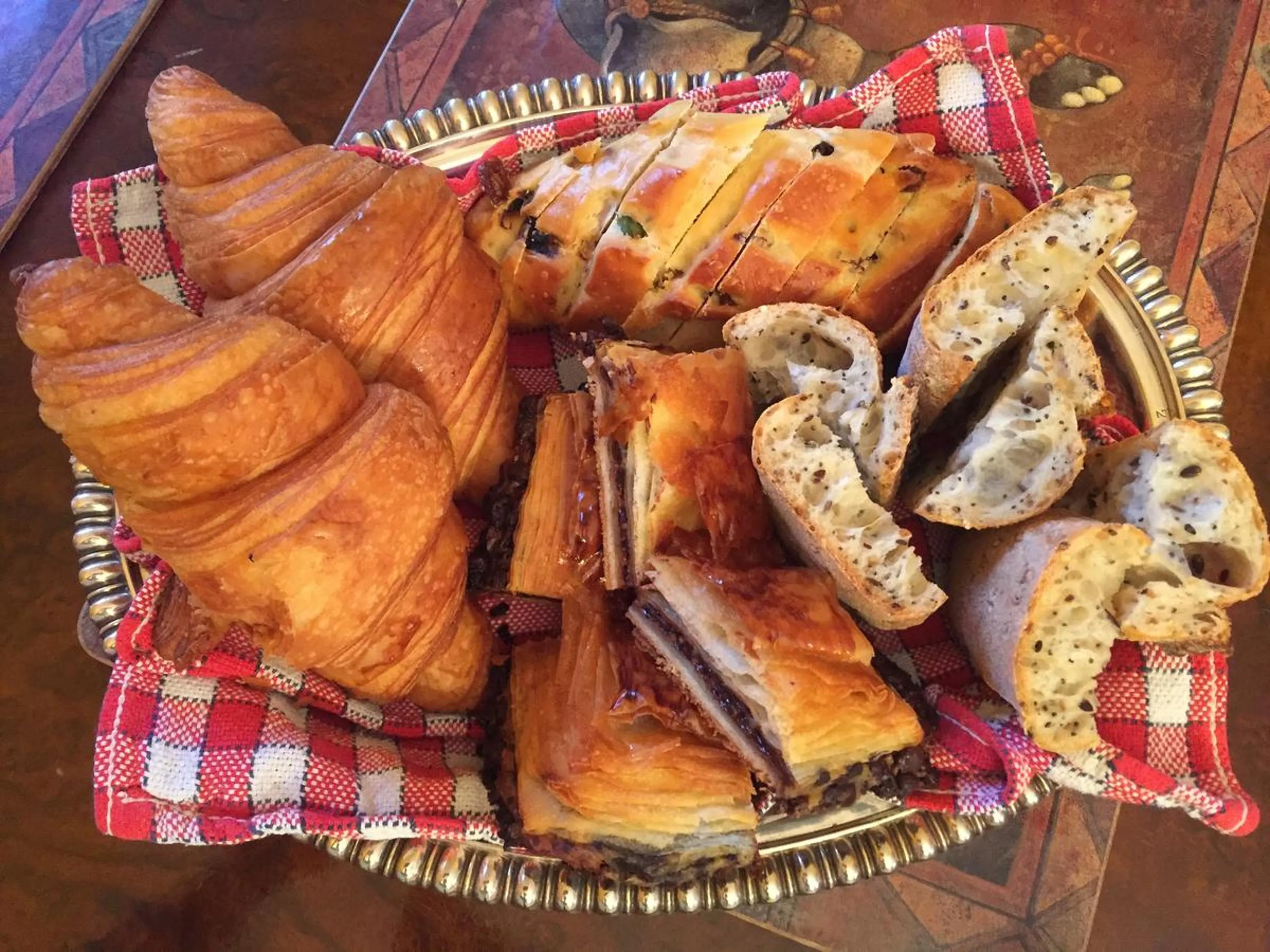 Food close-up in 52 Clichy Bed & Breakfast - Chambre d'hôtes