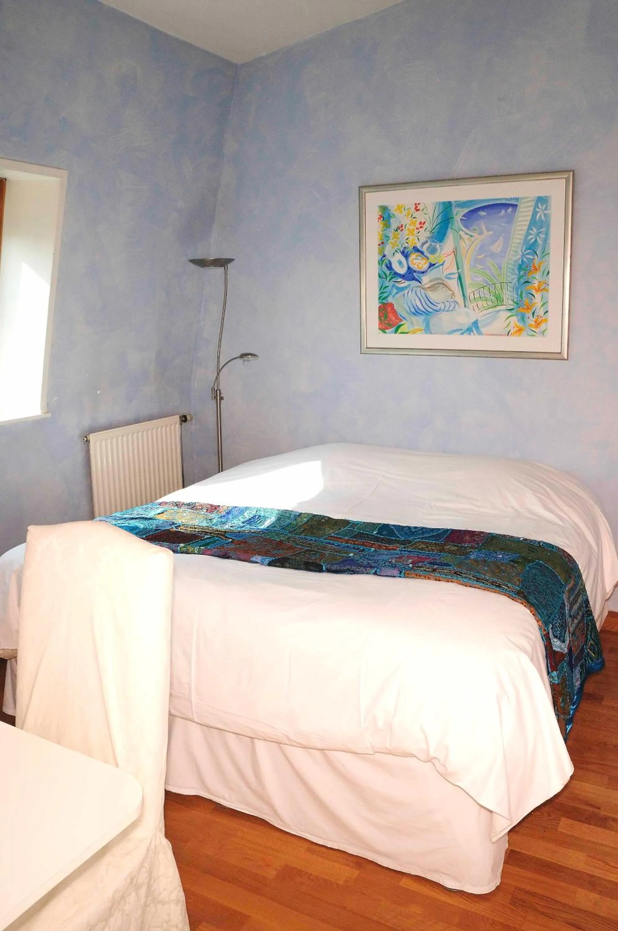 Photo of the whole room, Bed in 52 Clichy Bed & Breakfast - Chambre d'hôtes