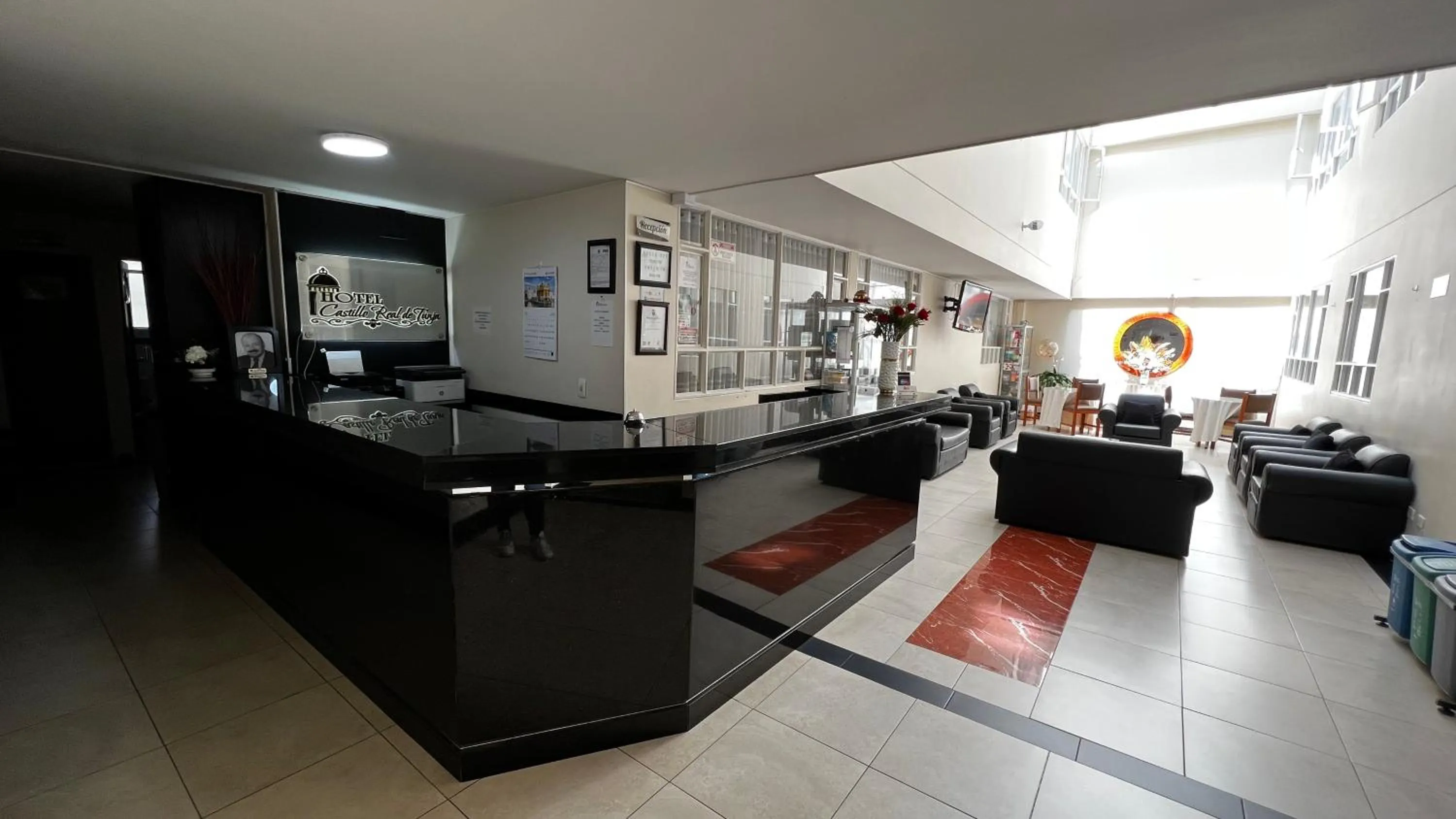 Lobby/Reception in Hotel Castillo Real