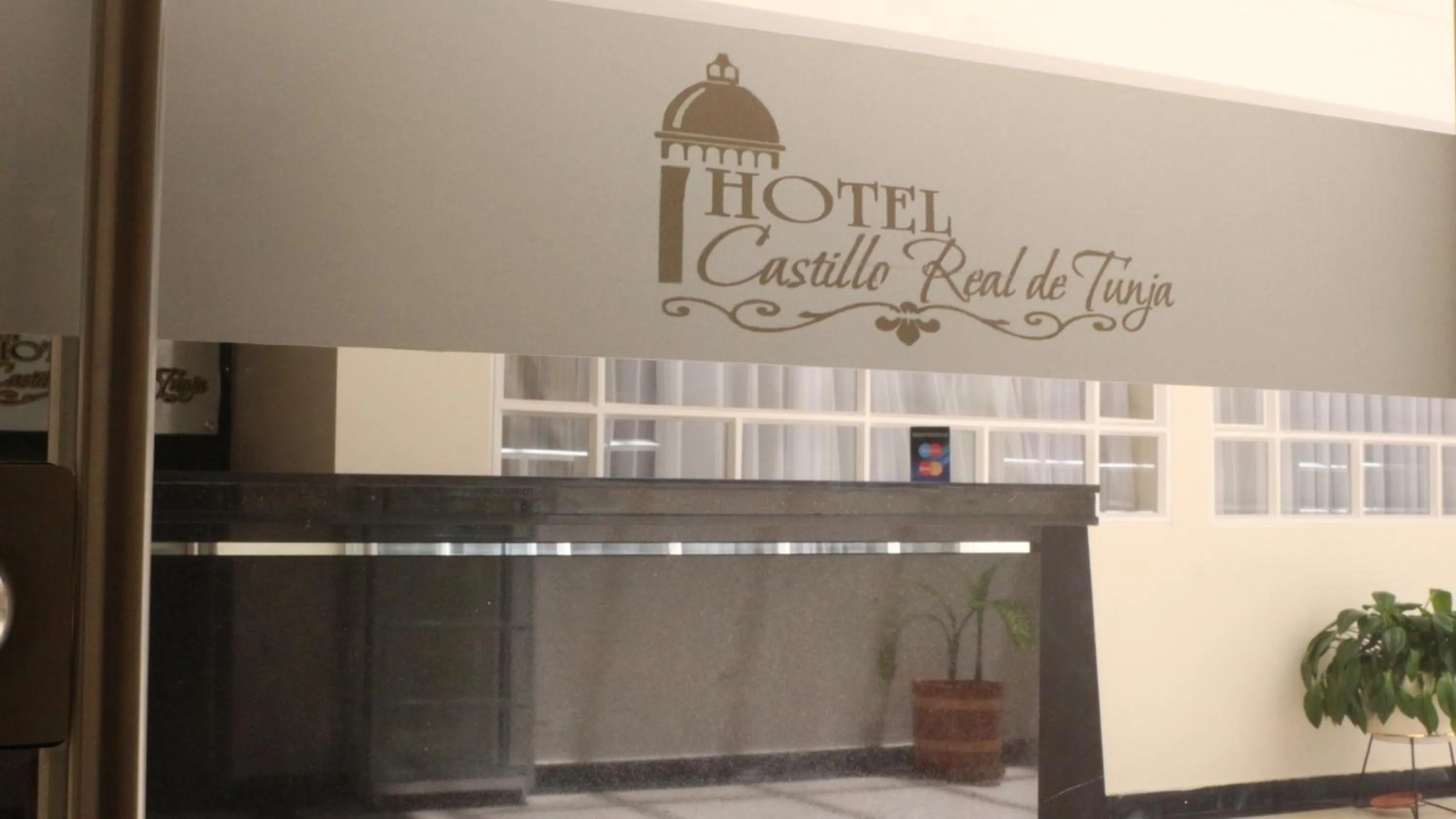 Hotel Castillo Real