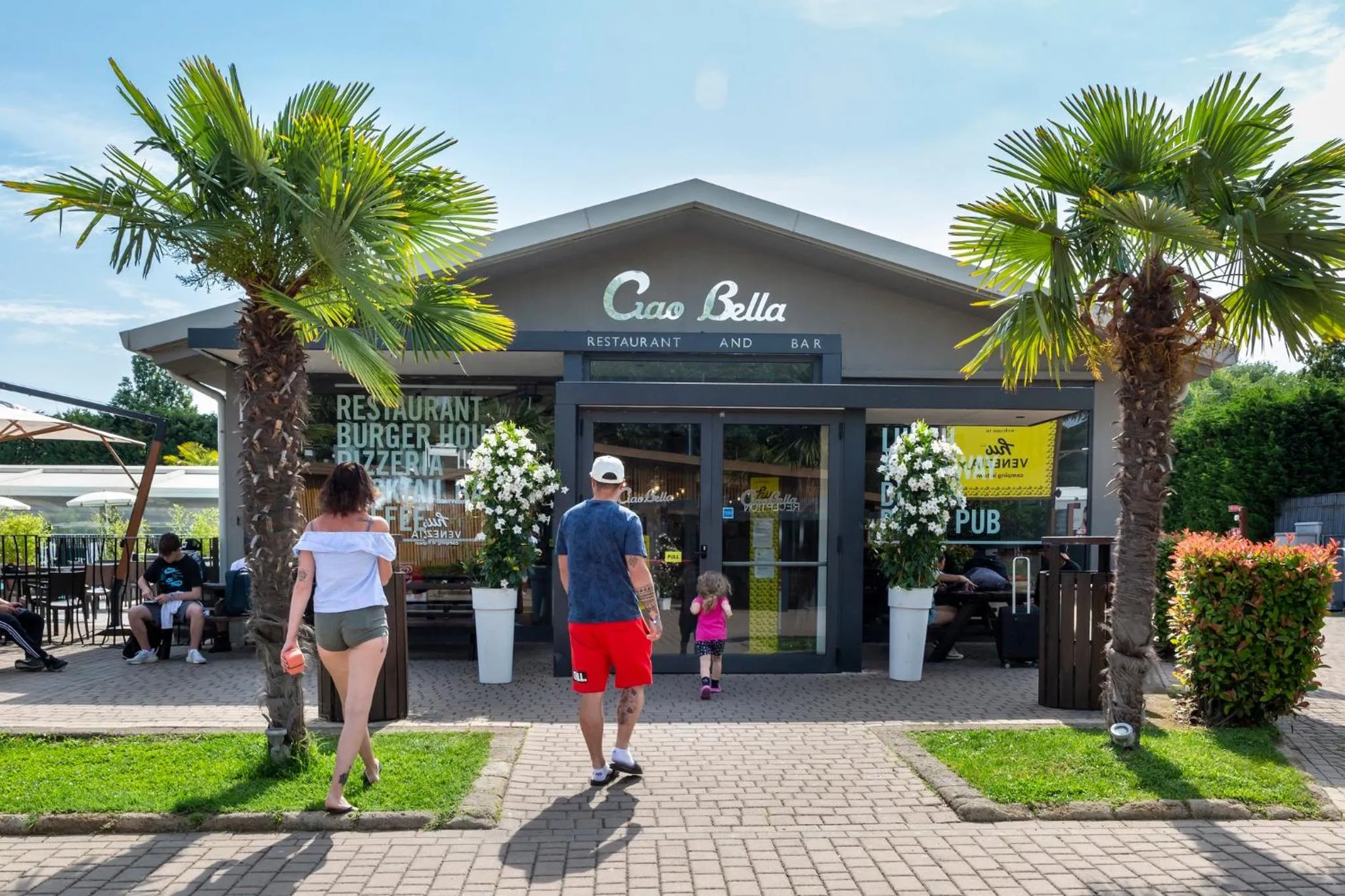 Restaurant/places to eat in hu Venezia Camping in Town