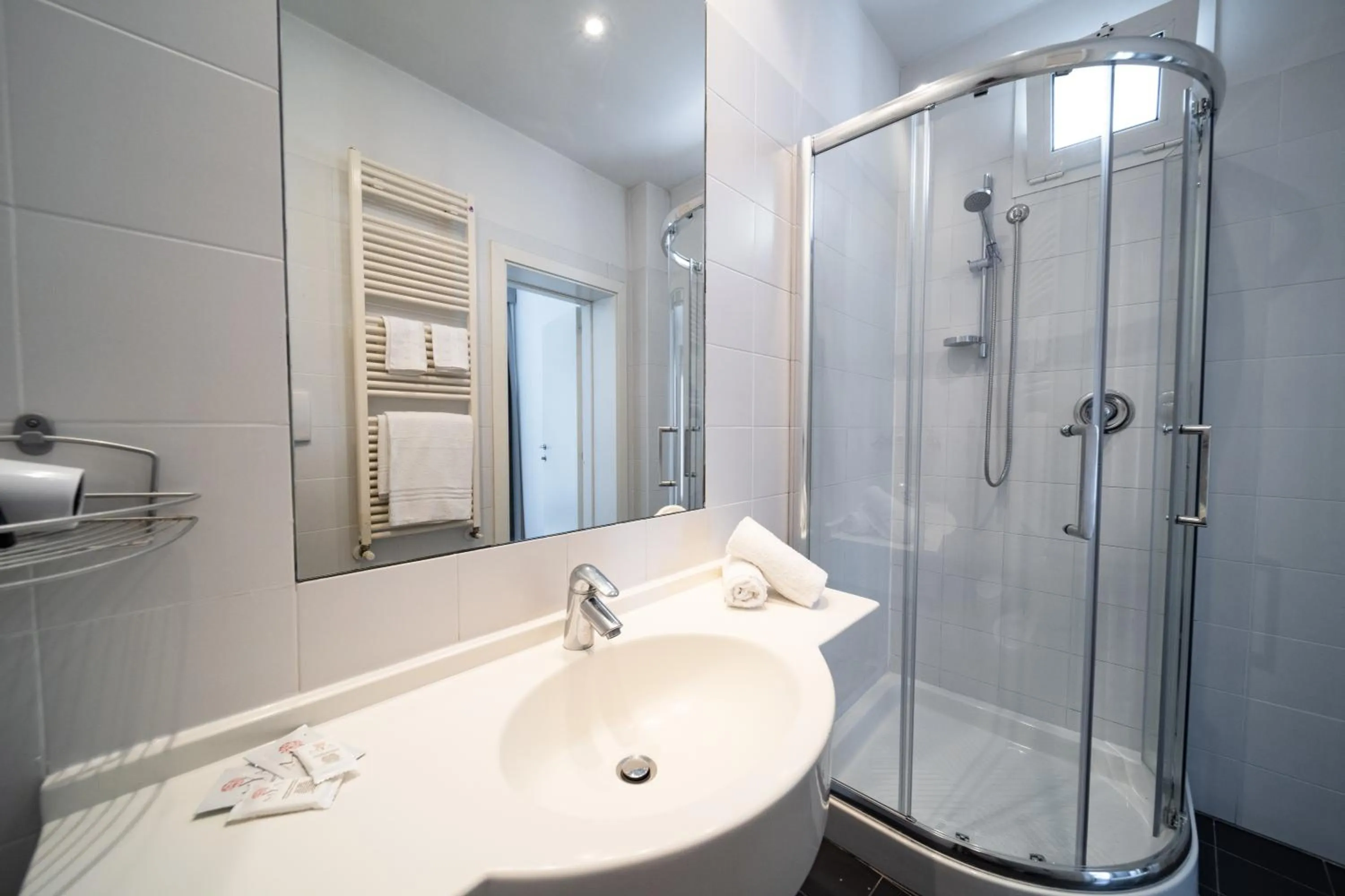 Bathroom in Hotel Trieste