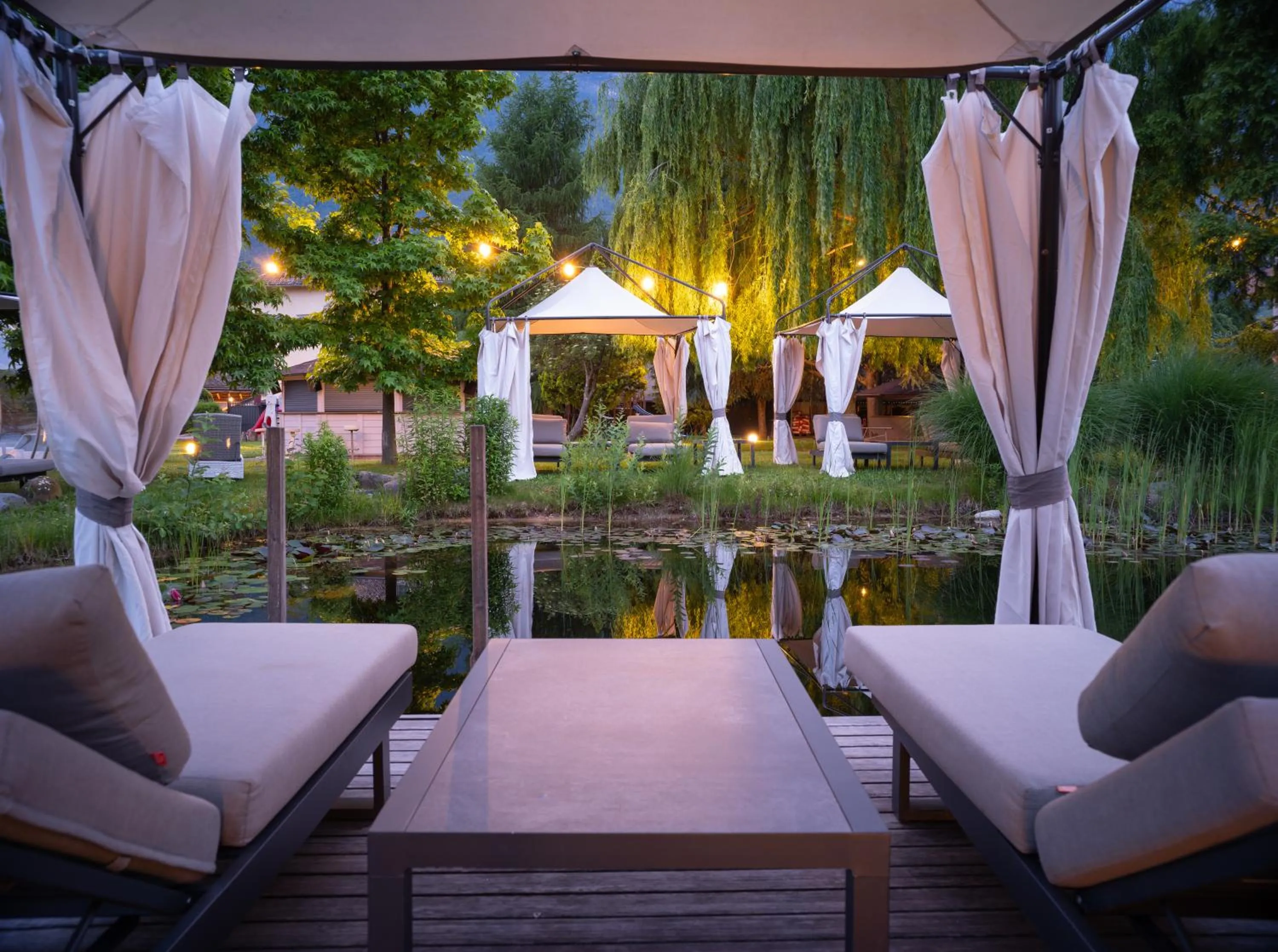 Garden view in Hotel Weingarten