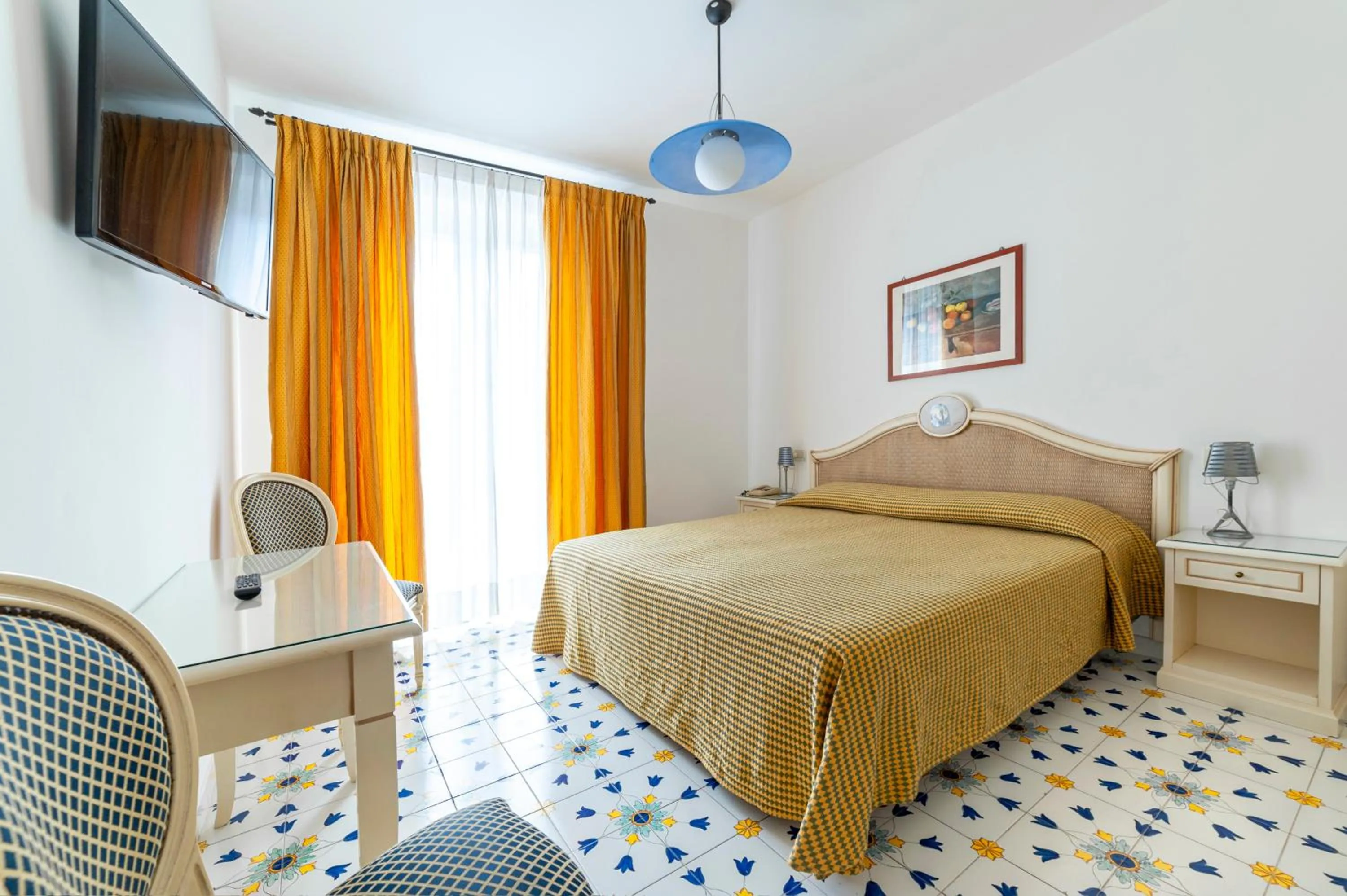 Bed in Hotel Gran Paradiso