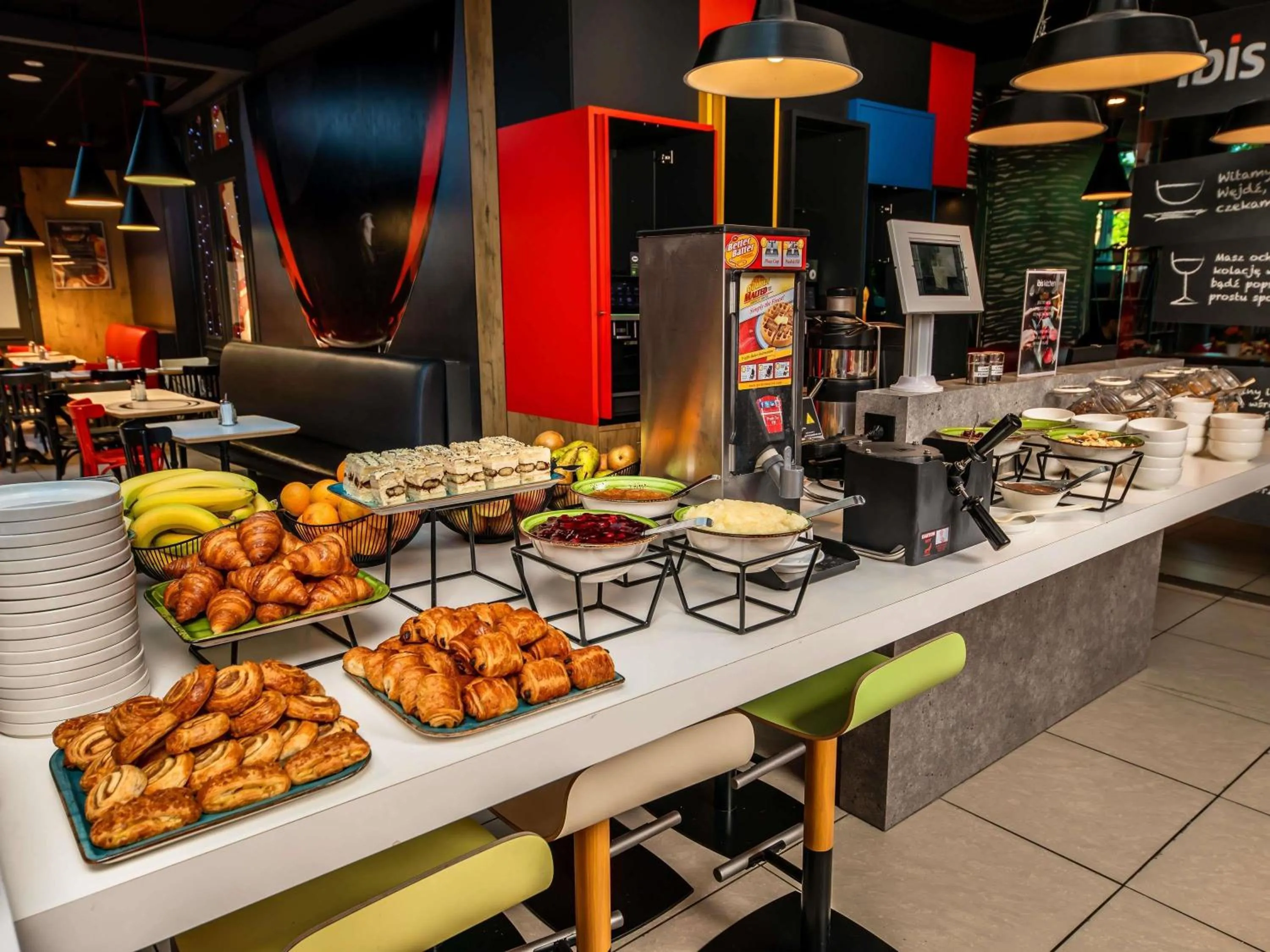 Food and drinks in ibis Warszawa Centrum