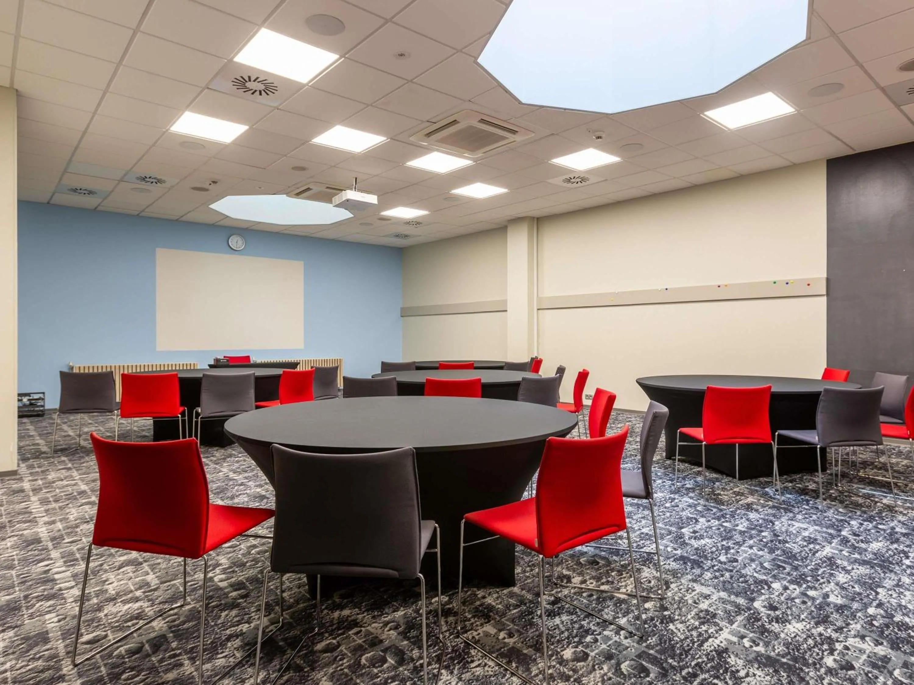 Meeting/conference room in ibis Warszawa Centrum