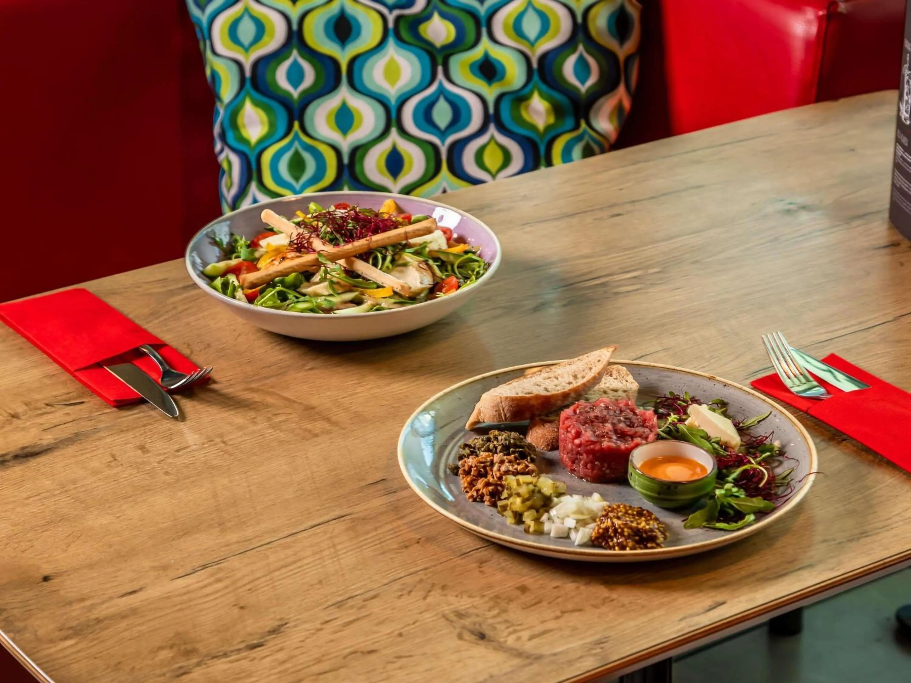 Restaurant/places to eat in ibis Warszawa Centrum