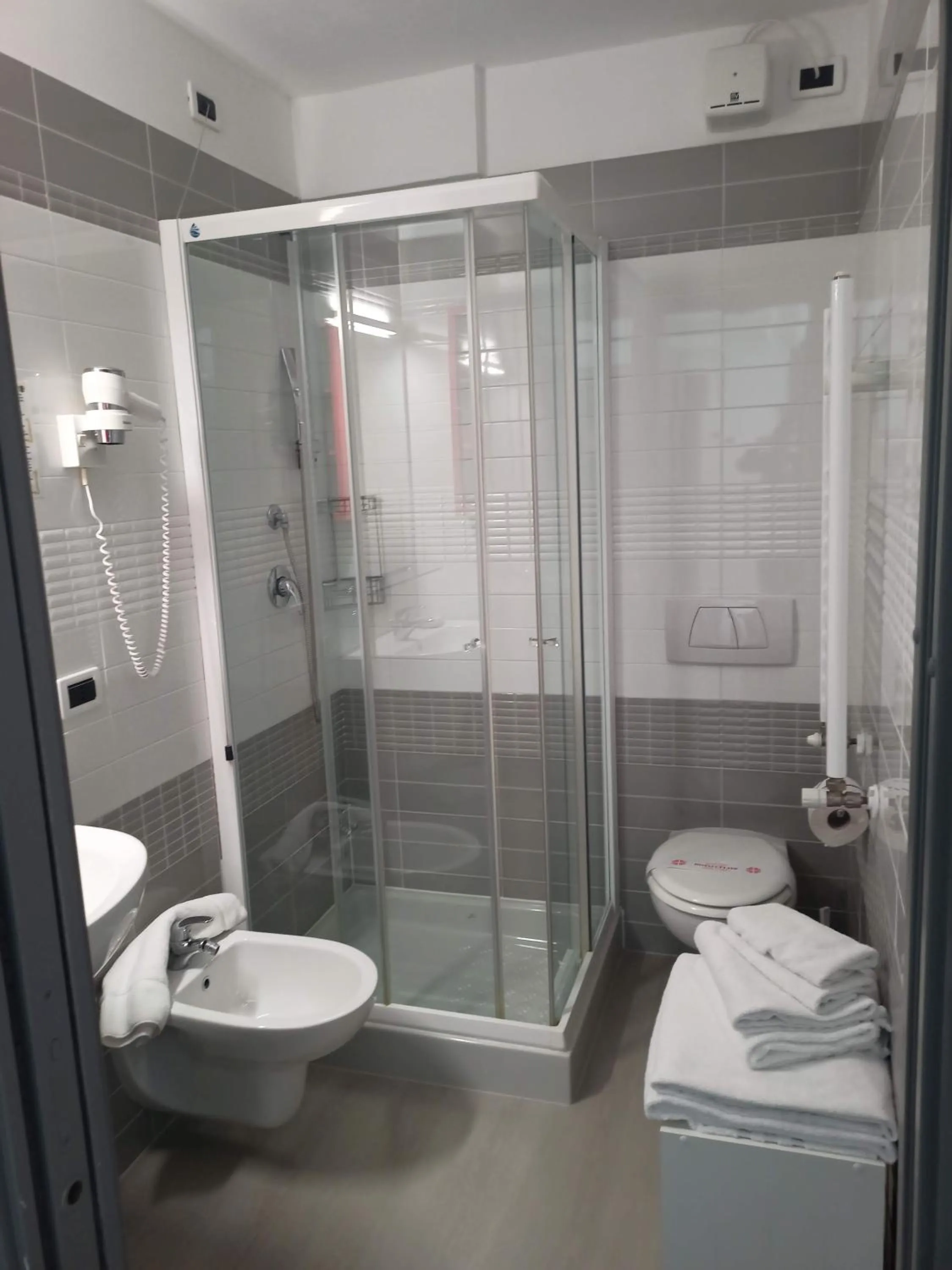 Bathroom in Hotel Residence Sanremo