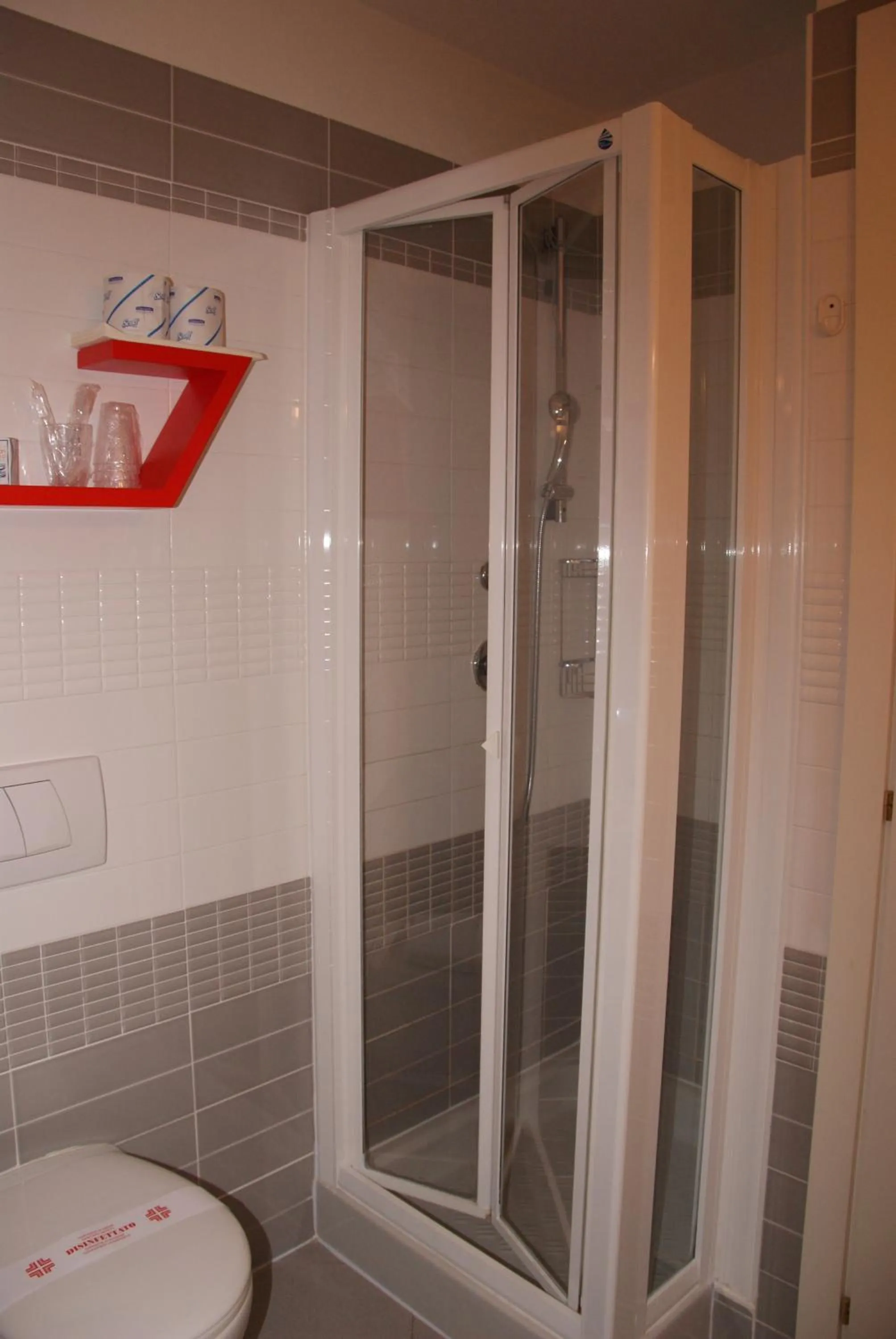 Shower in Hotel Residence Sanremo