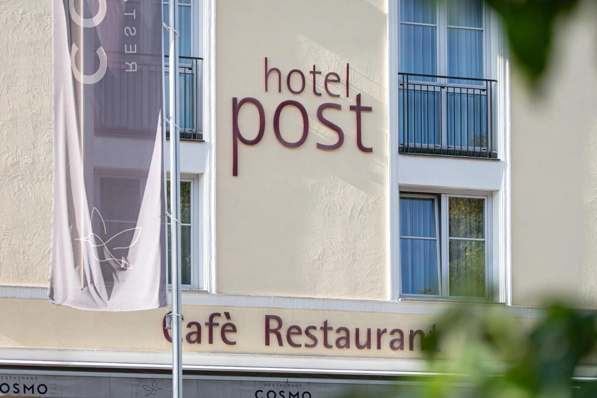 Property logo or sign in HOTEL POST alpine cityflair