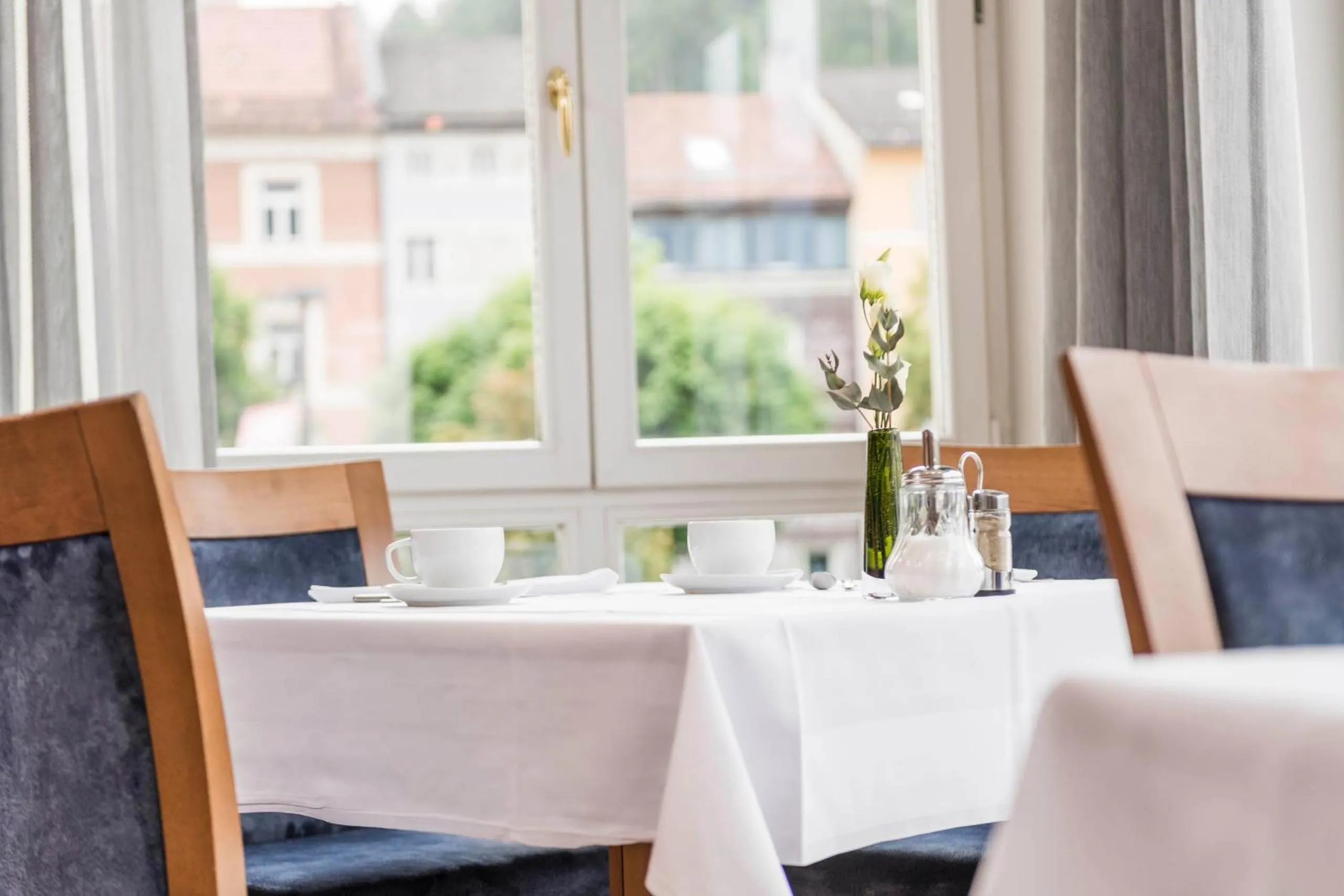 Breakfast in HOTEL POST alpine cityflair