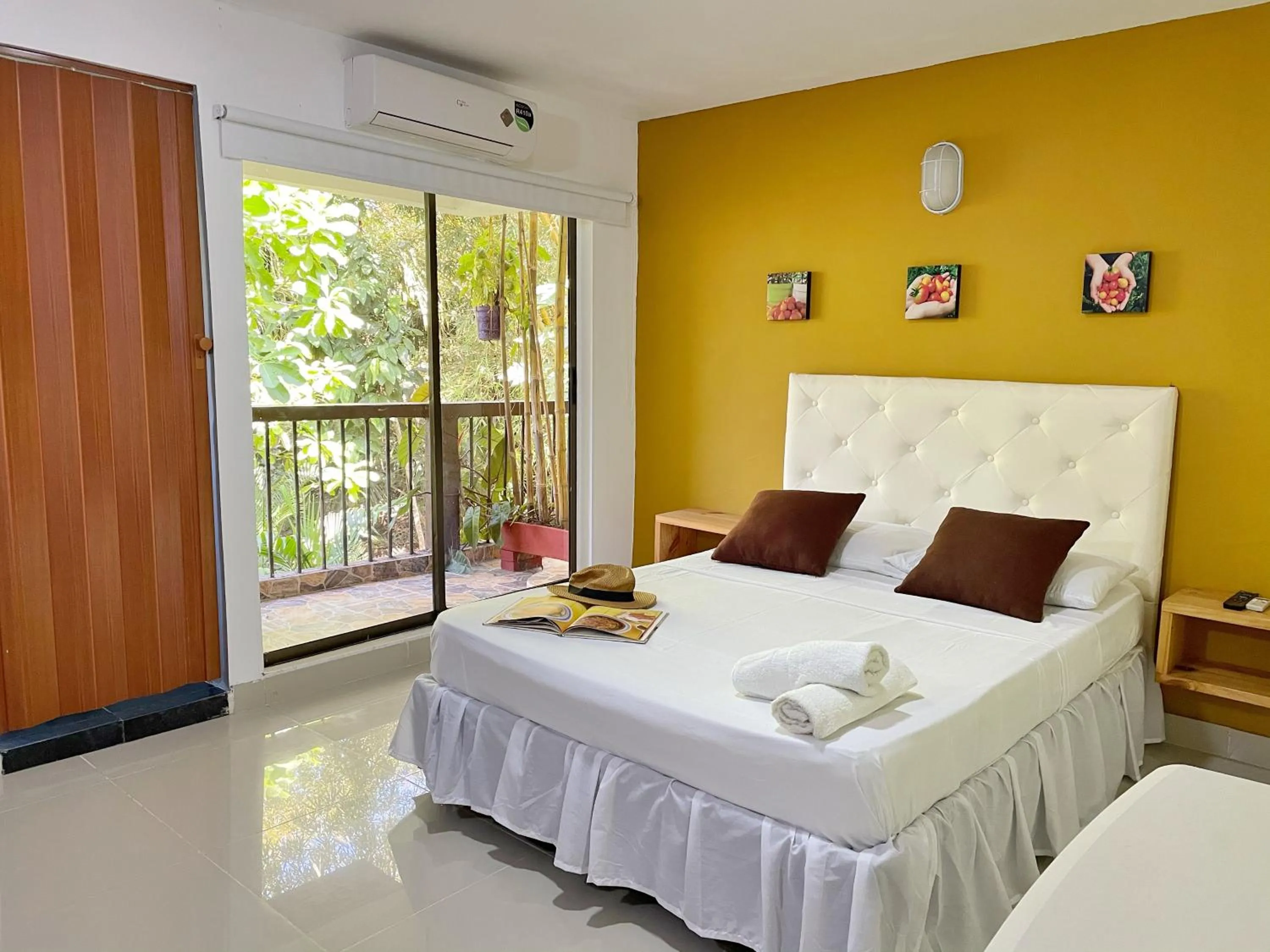 Bed in Hotel La Casablanca Tayrona