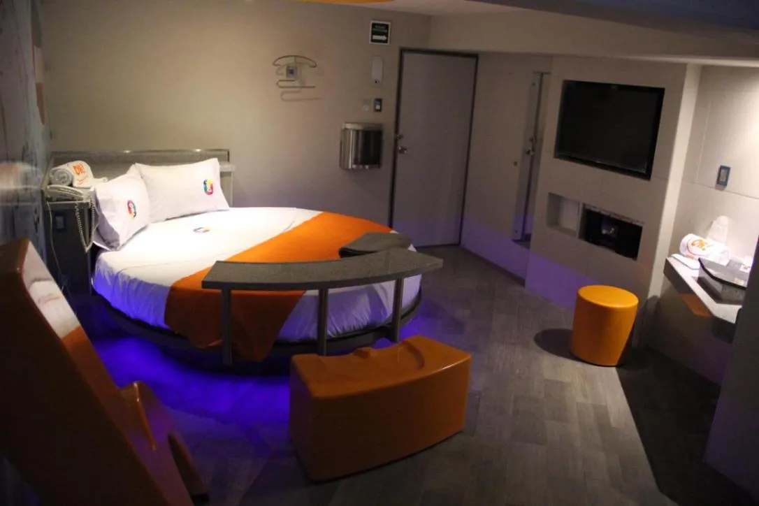 Bed in Oh! Oriente Hotel