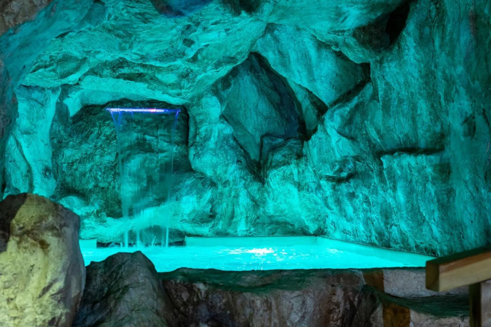 Hot Tub in Hotel Villa Venus Resort & SPA