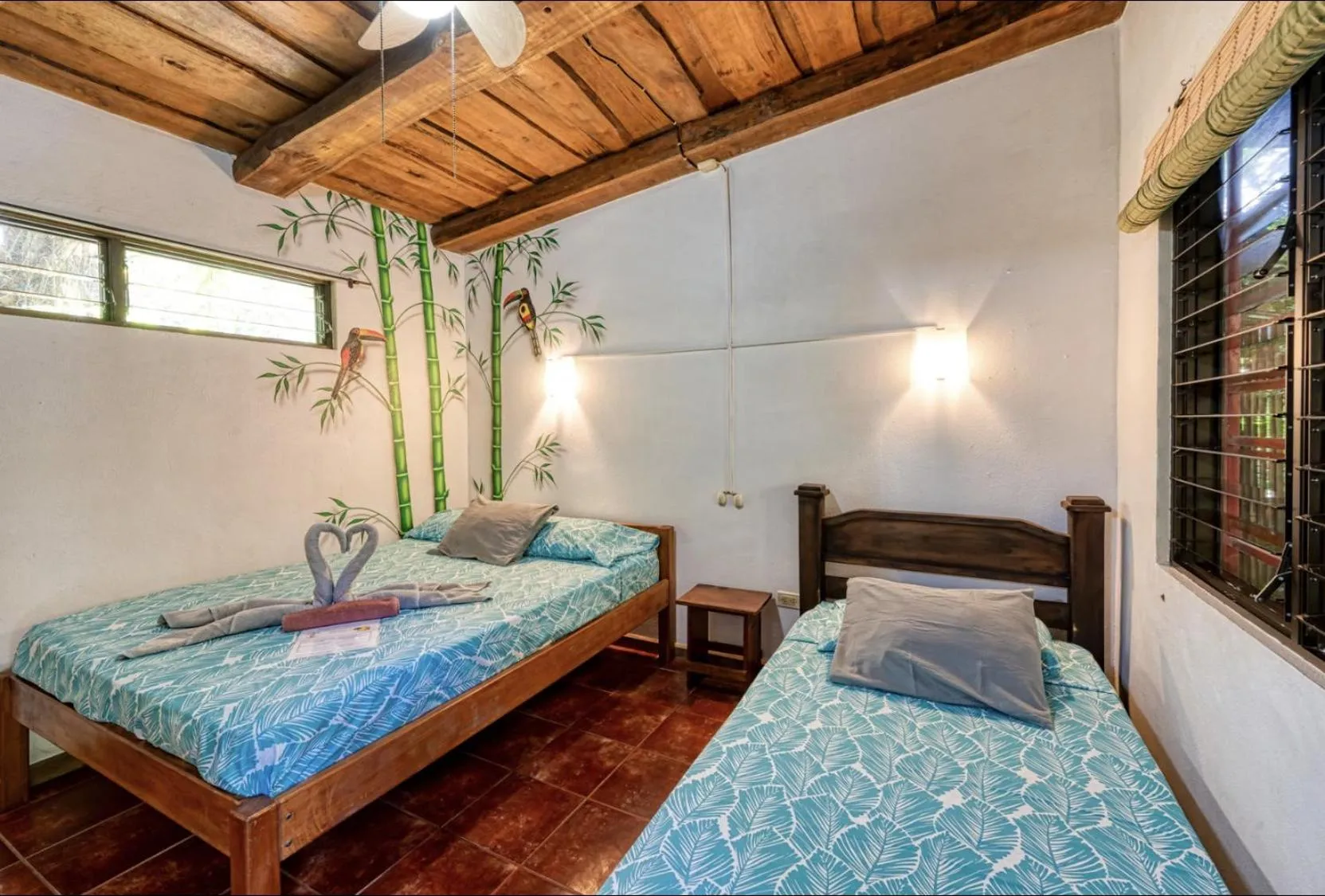 Photo of the whole room, Bed in Hotel Tropical Sands Dominical