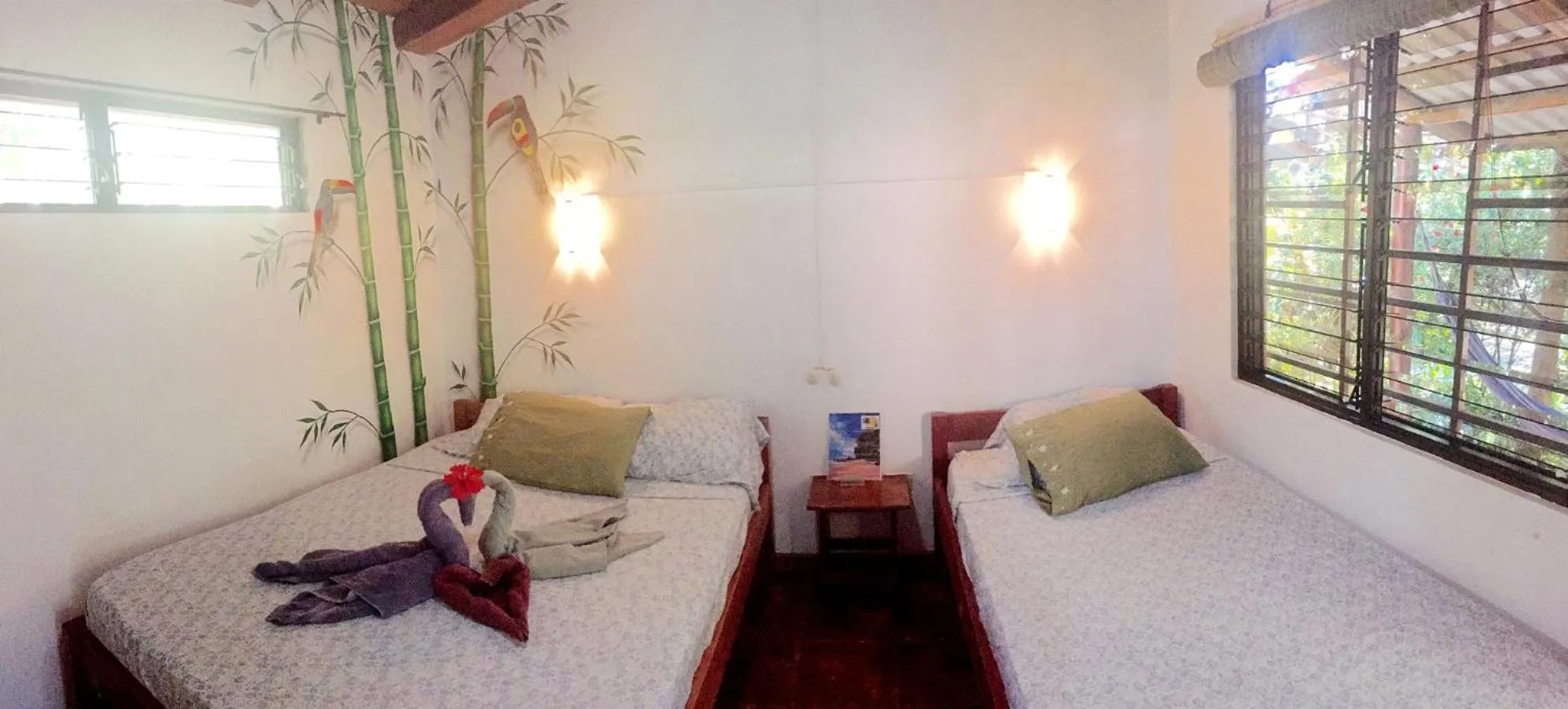 Photo of the whole room, Bed in Hotel Tropical Sands Dominical