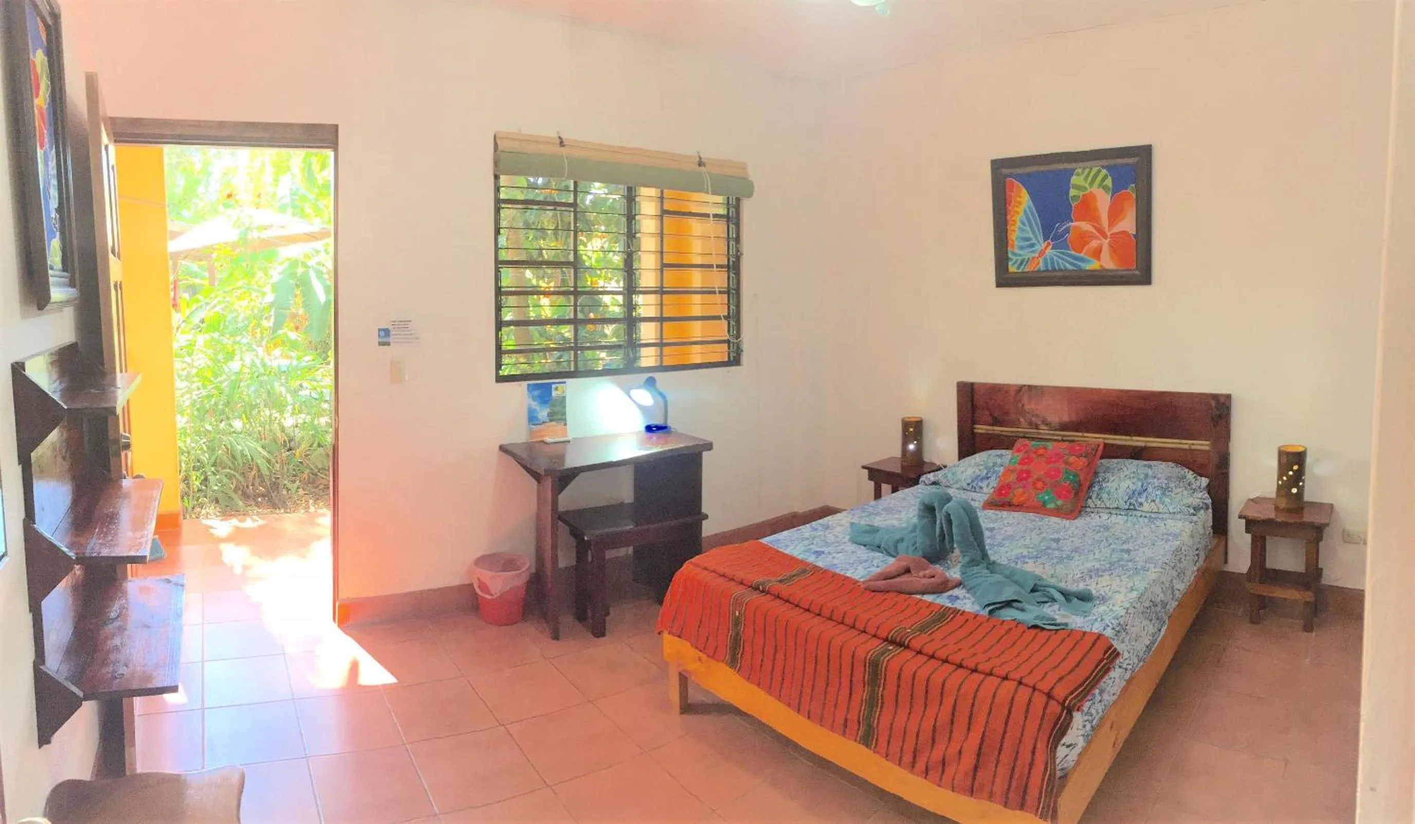 Photo of the whole room, Bed in Hotel Tropical Sands Dominical