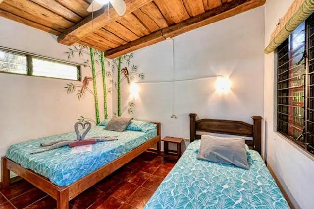 Photo of the whole room, Bed in Hotel Tropical Sands Dominical