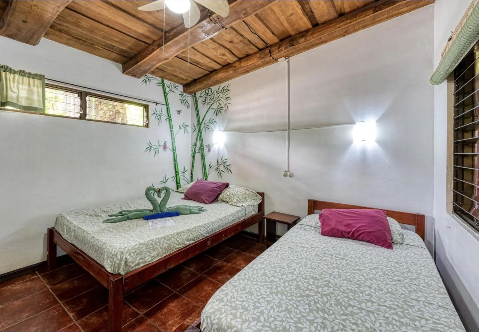 Bed in Hotel Tropical Sands Dominical