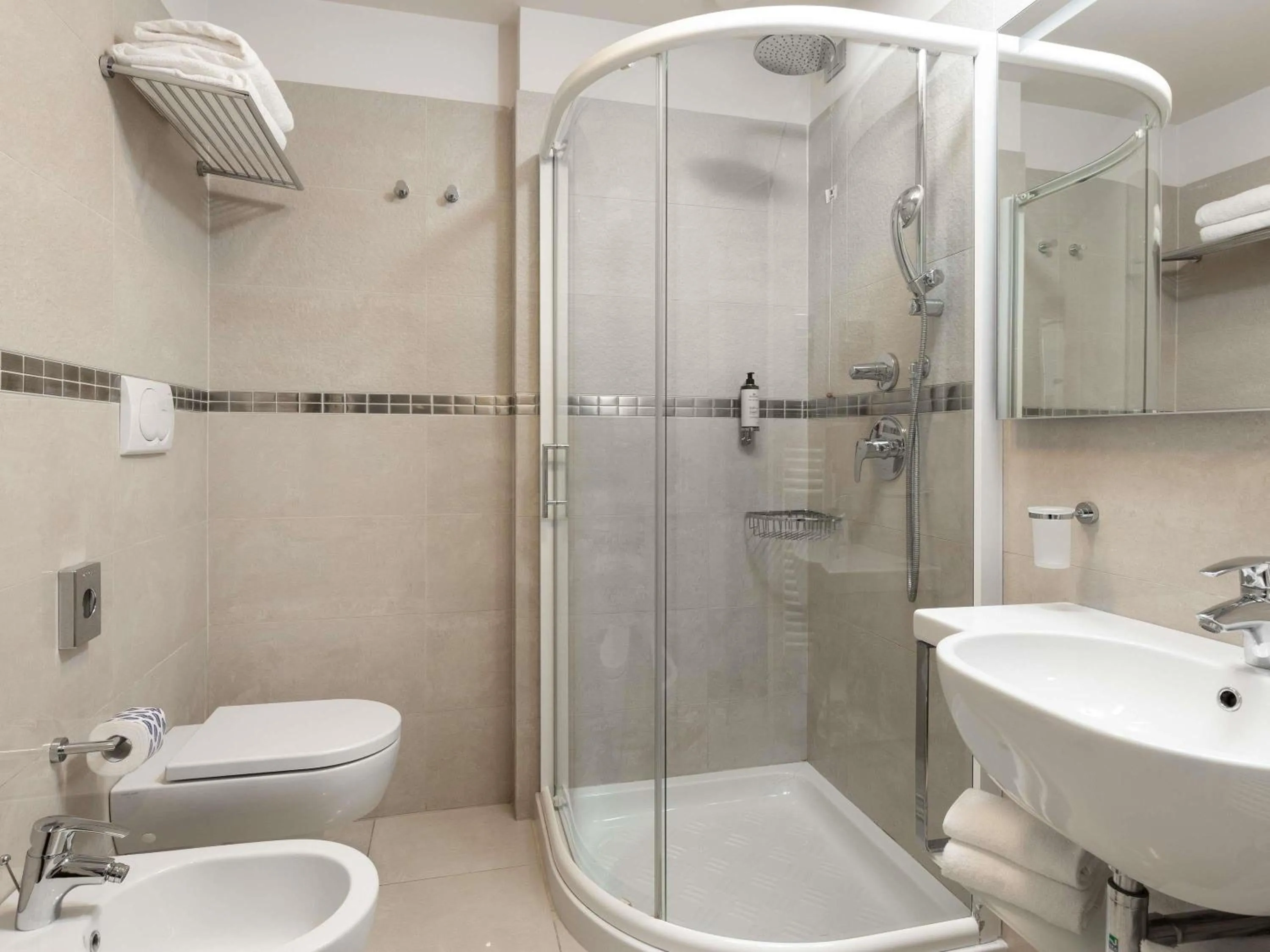 Bedroom in Mercure Hotel Rimini Artis