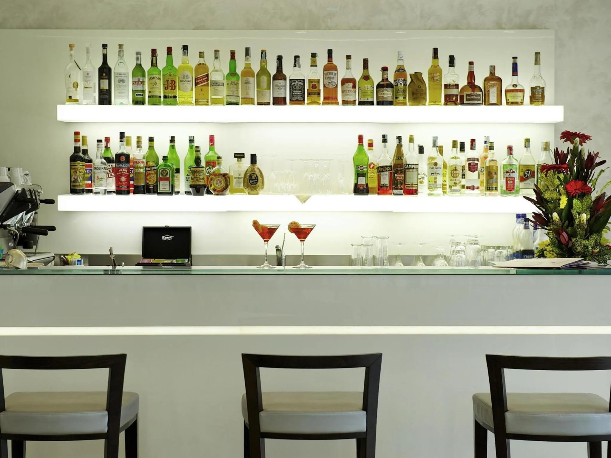Lounge or bar in Mercure Hotel Rimini Artis