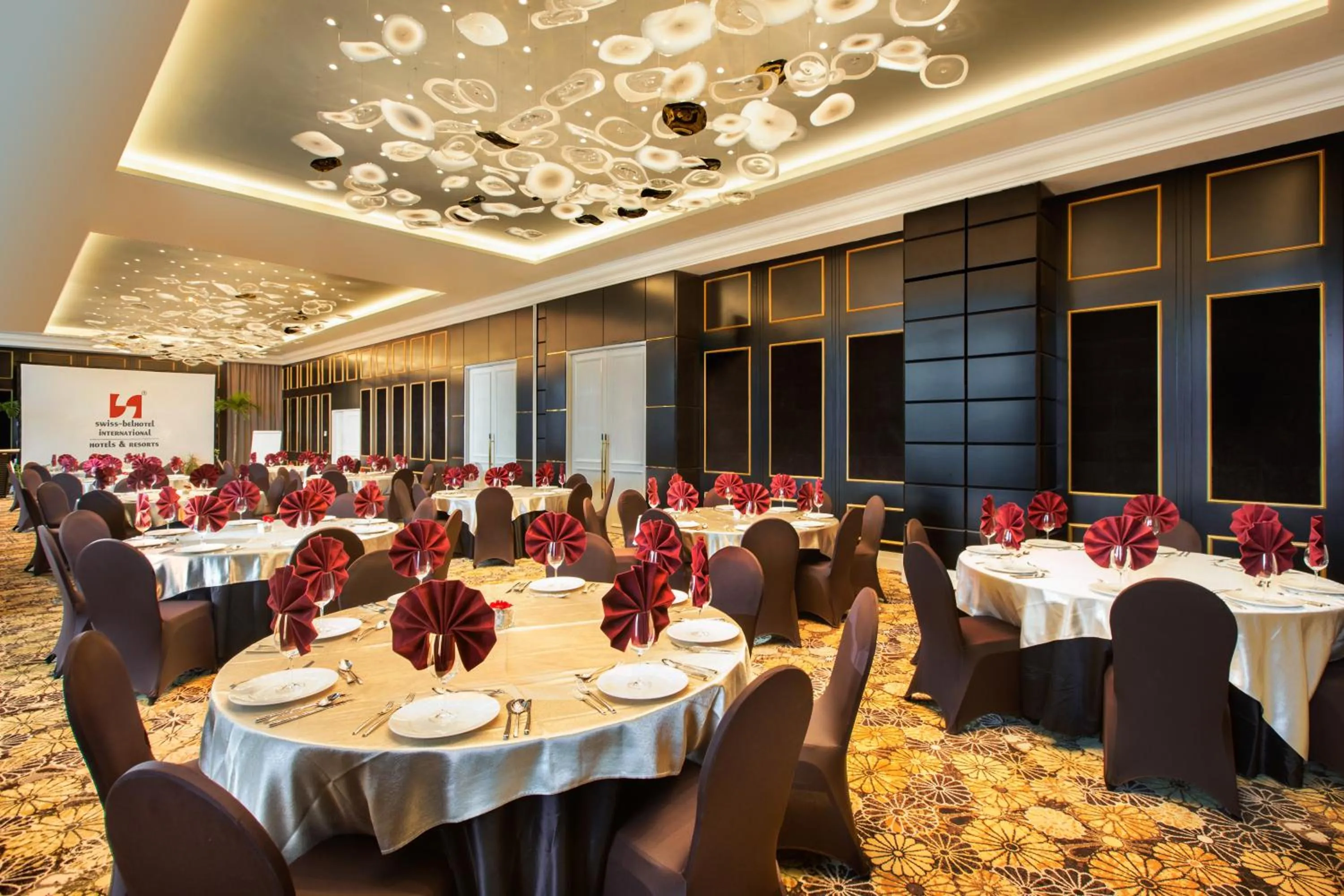 Banquet/Function facilities in Swiss-Belboutique Yogyakarta