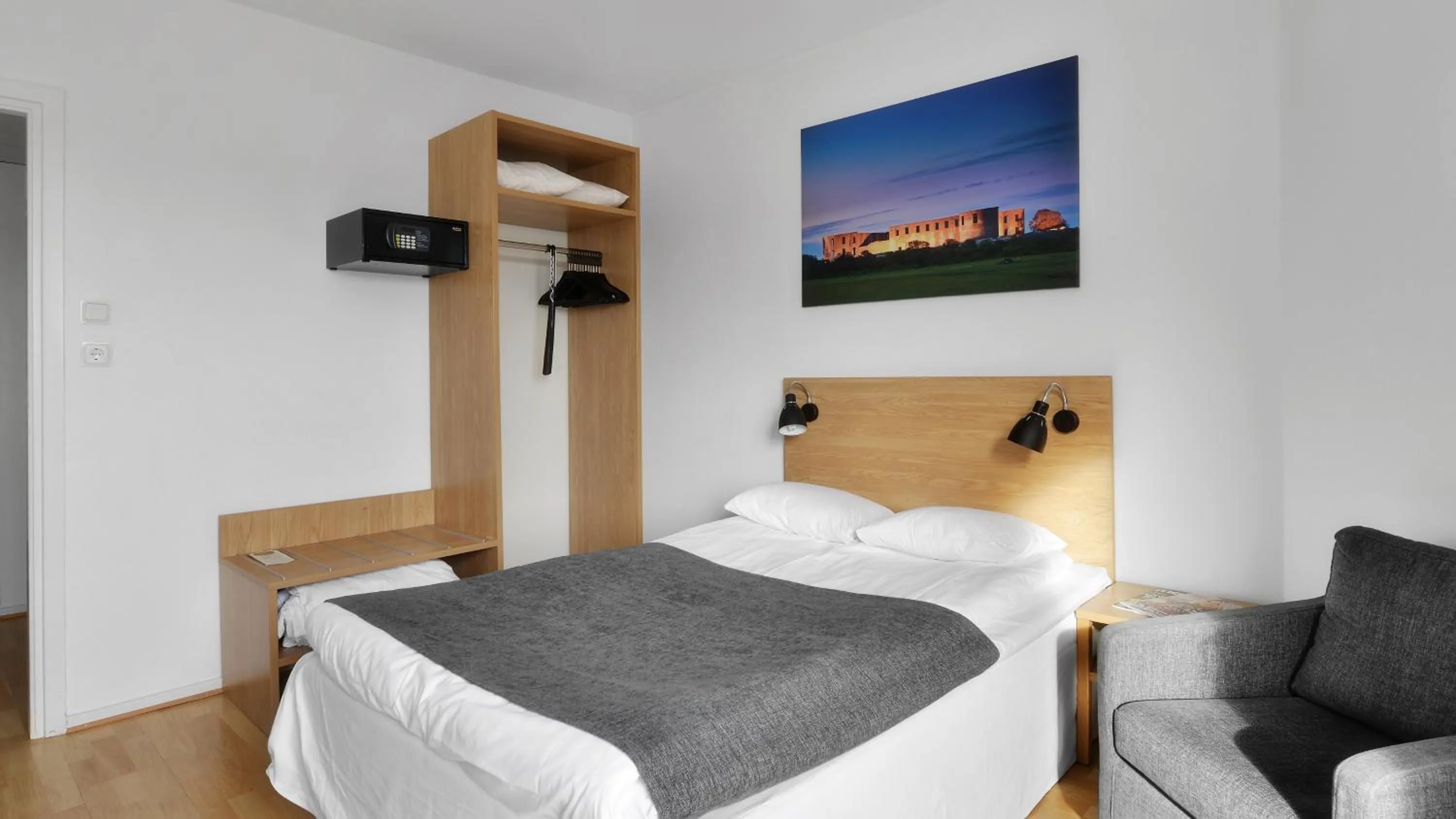 Photo of the whole room in Strand Hotell Borgholm