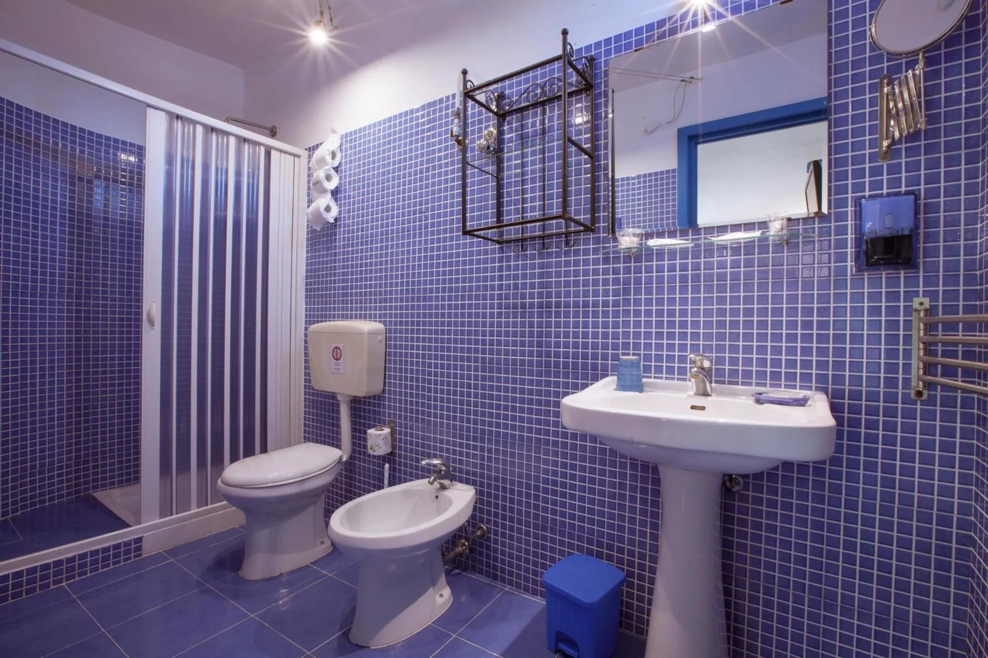 Shower in L'Oasi Villaggio Albergo