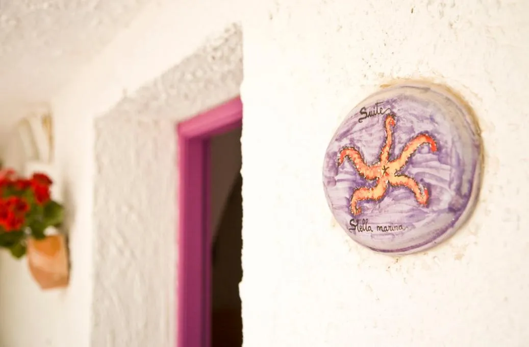 Decorative detail in L'Oasi Villaggio Albergo