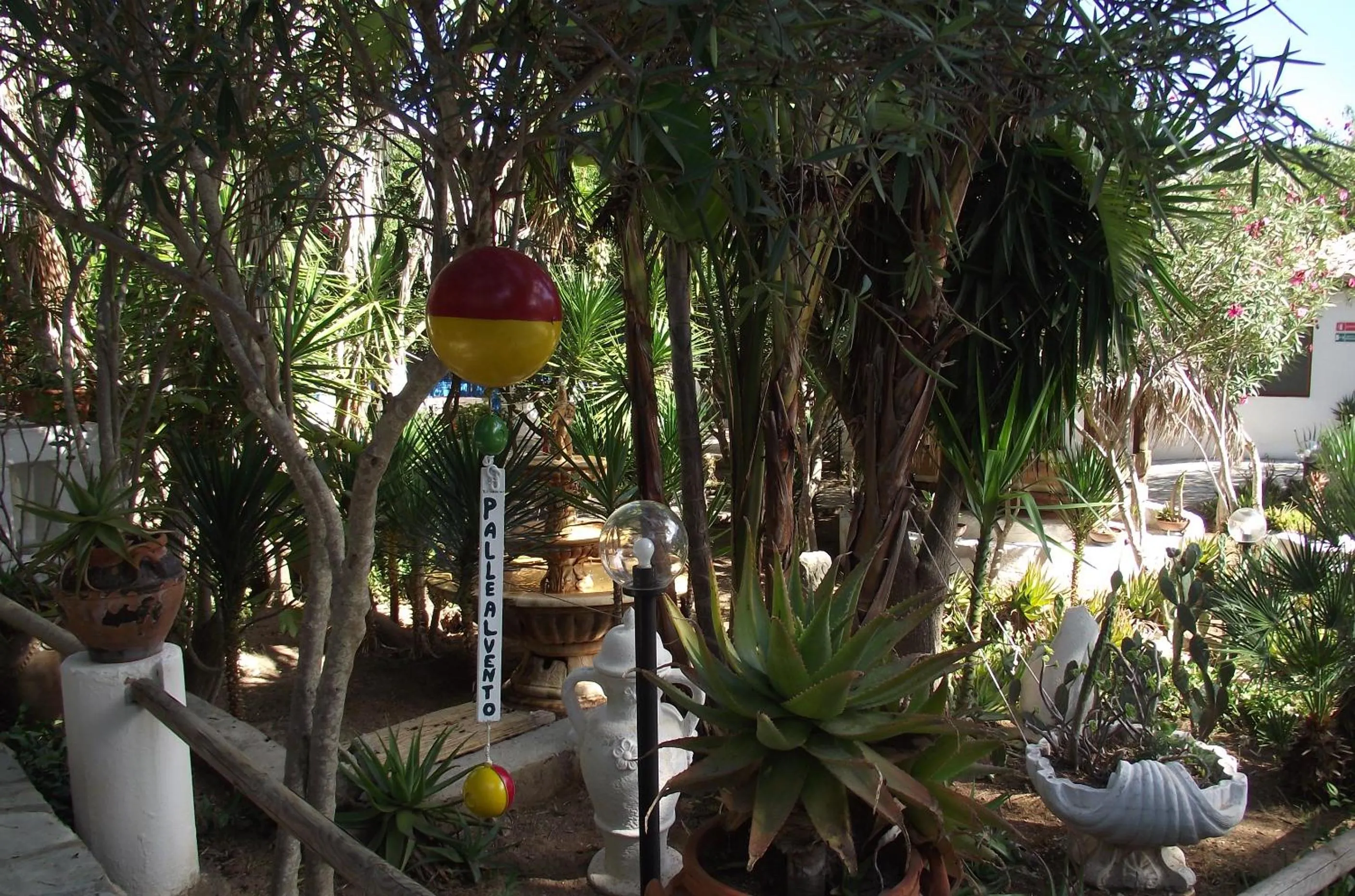 Garden in L'Oasi Villaggio Albergo