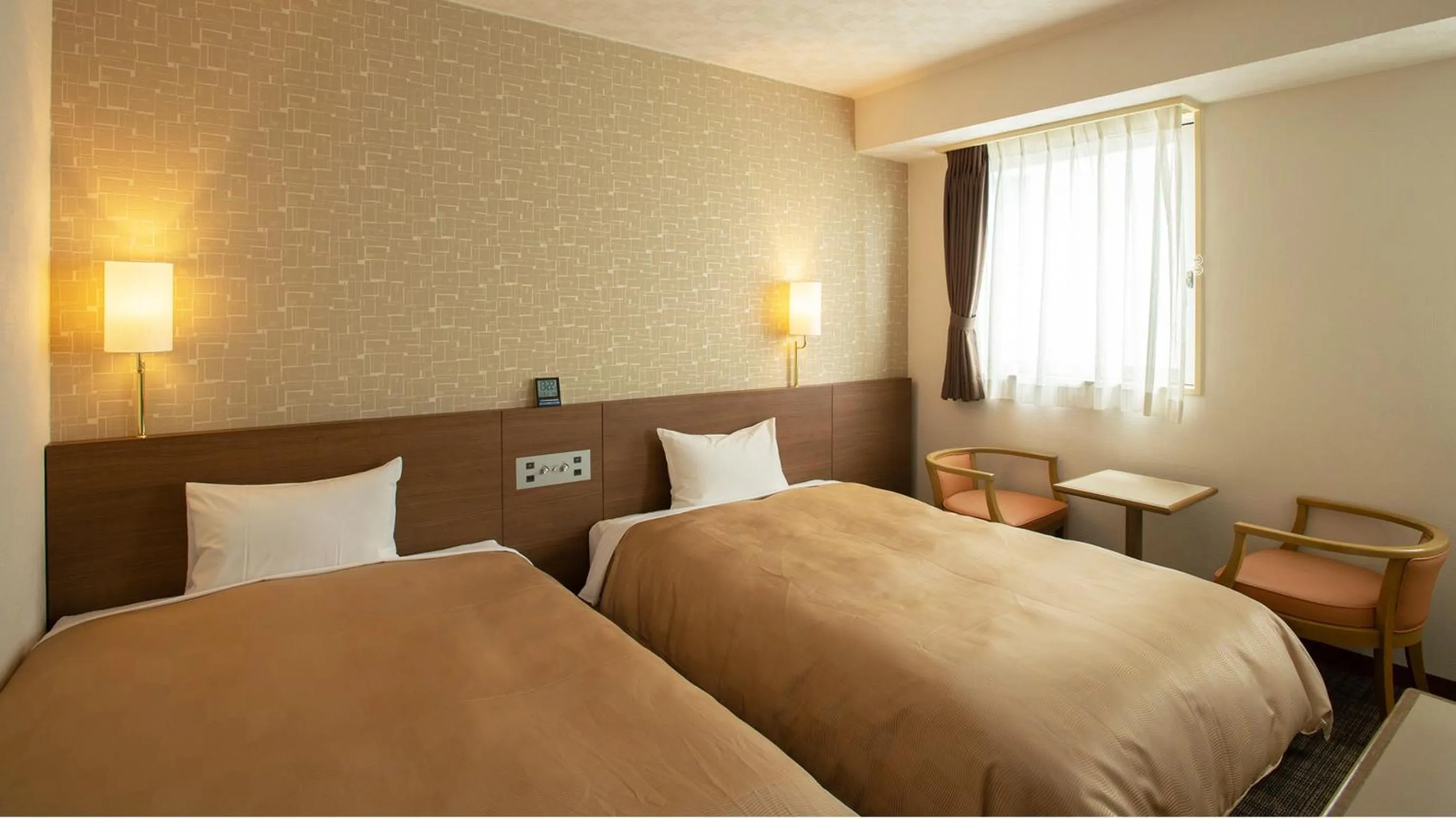 Photo of the whole room, Bed in Hotel Yassa