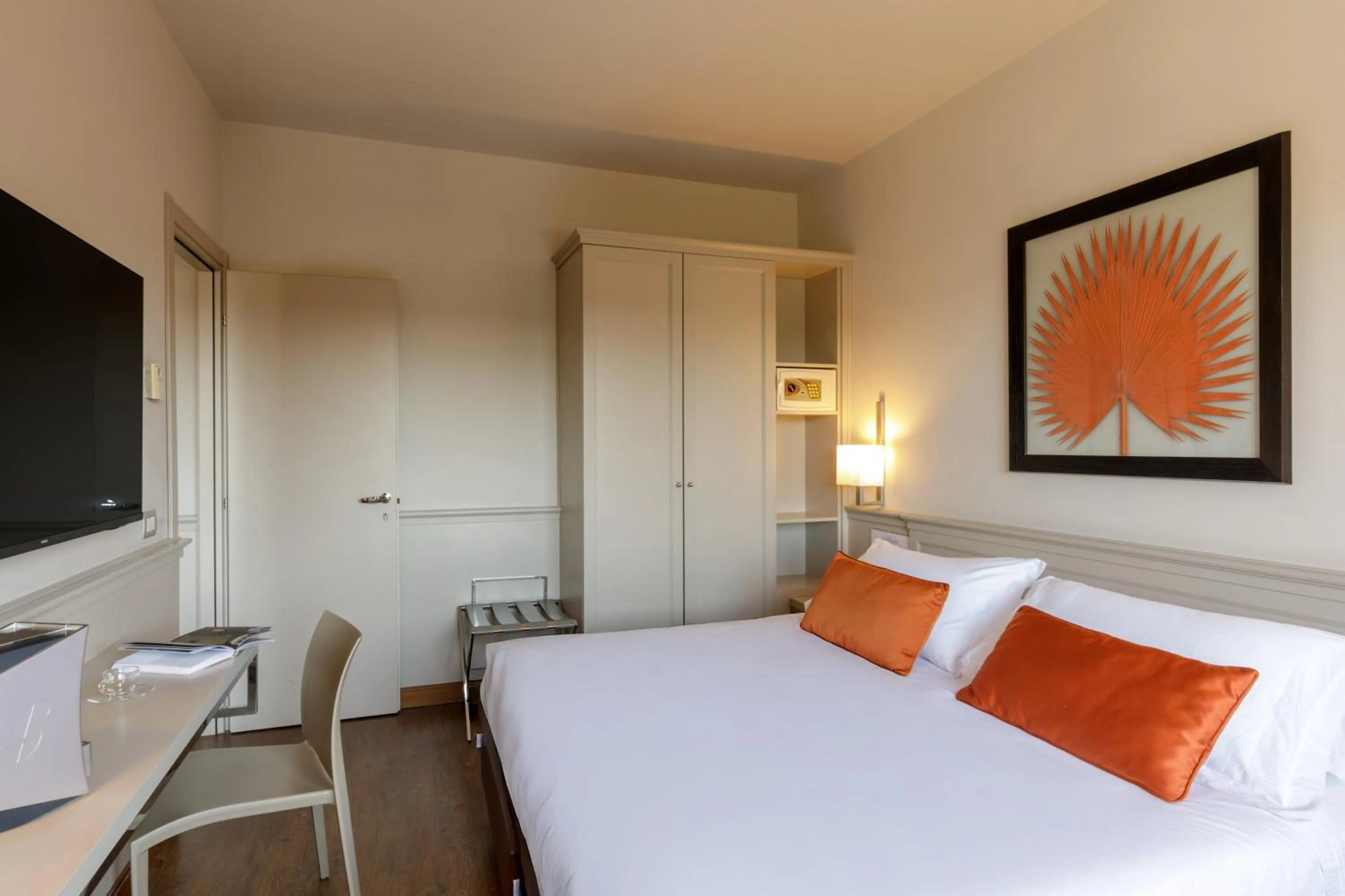 Bed in Grand Hotel Fleming by OMNIA hotels