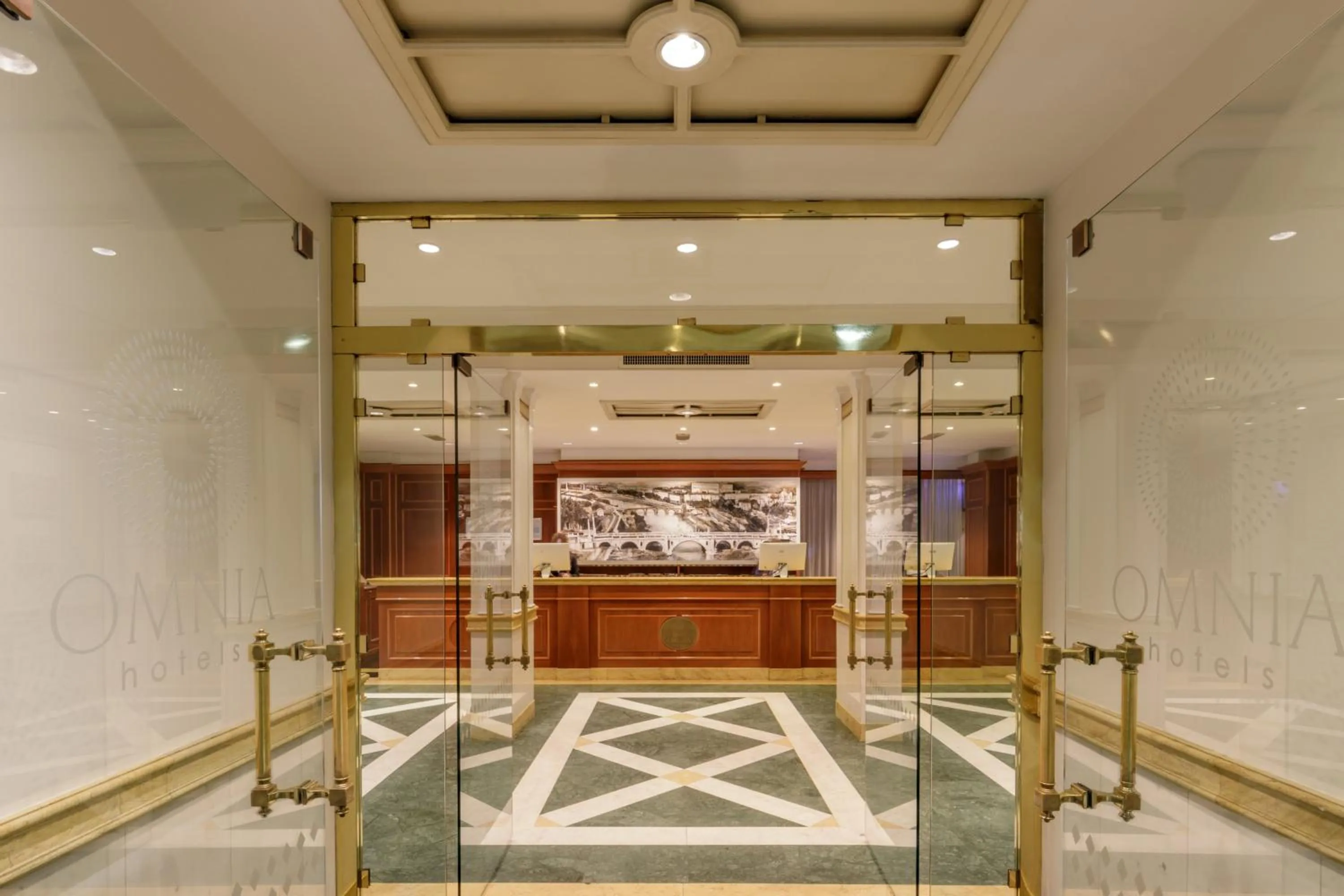 Lobby or reception in Grand Hotel Fleming by OMNIA hotels