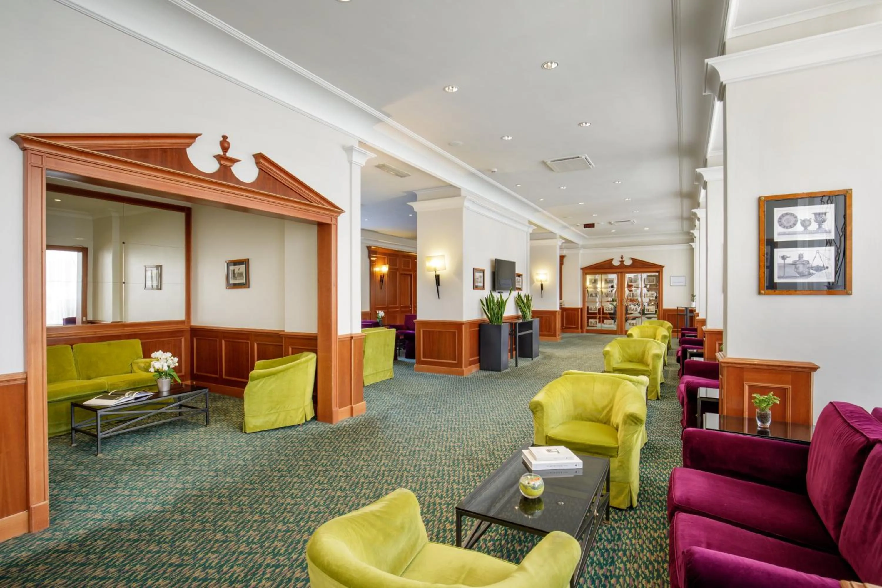 Lobby or reception in Grand Hotel Fleming by OMNIA hotels