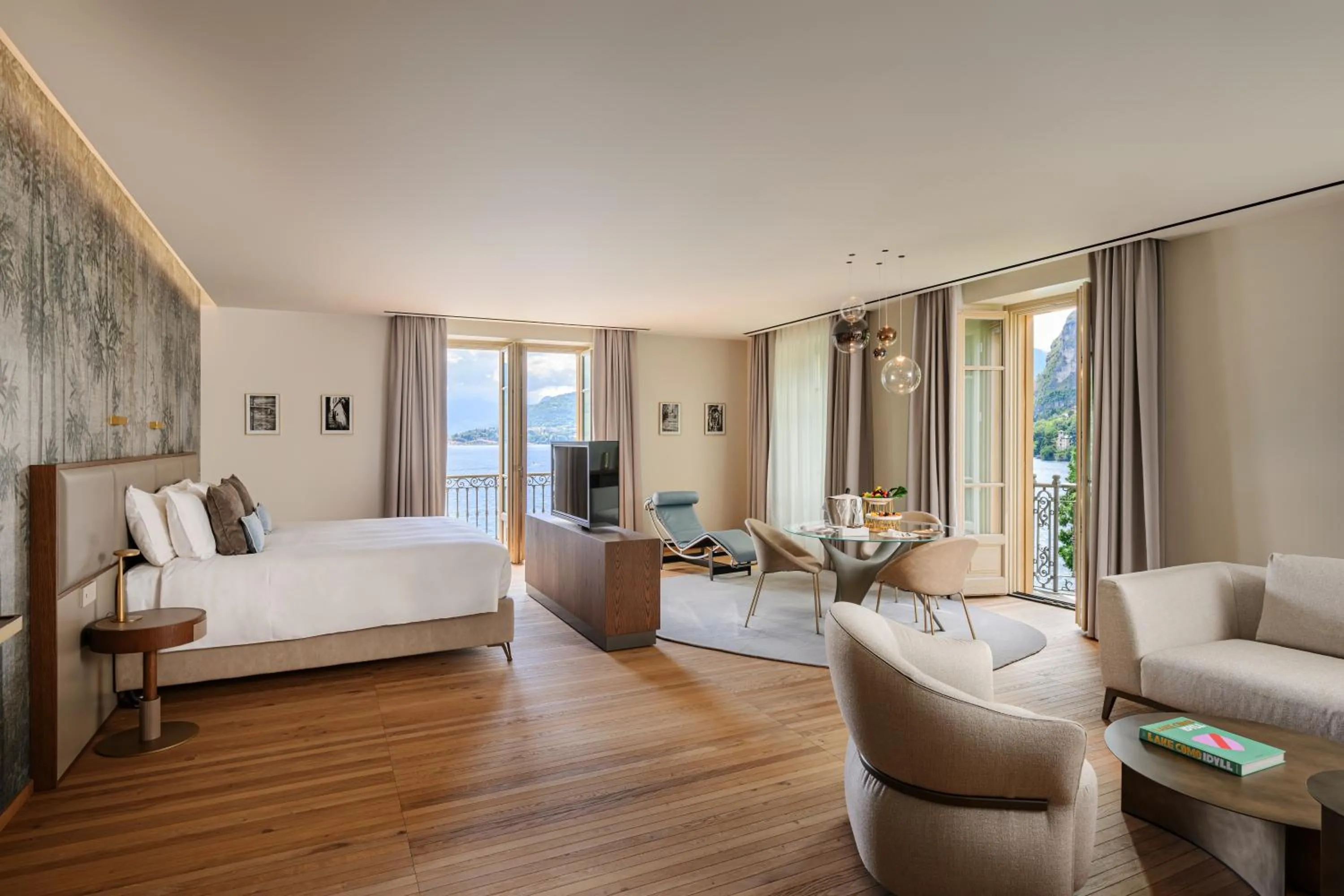 Bedroom, Bed in Grand Hotel Victoria concept & spa, by R Collection Hotels