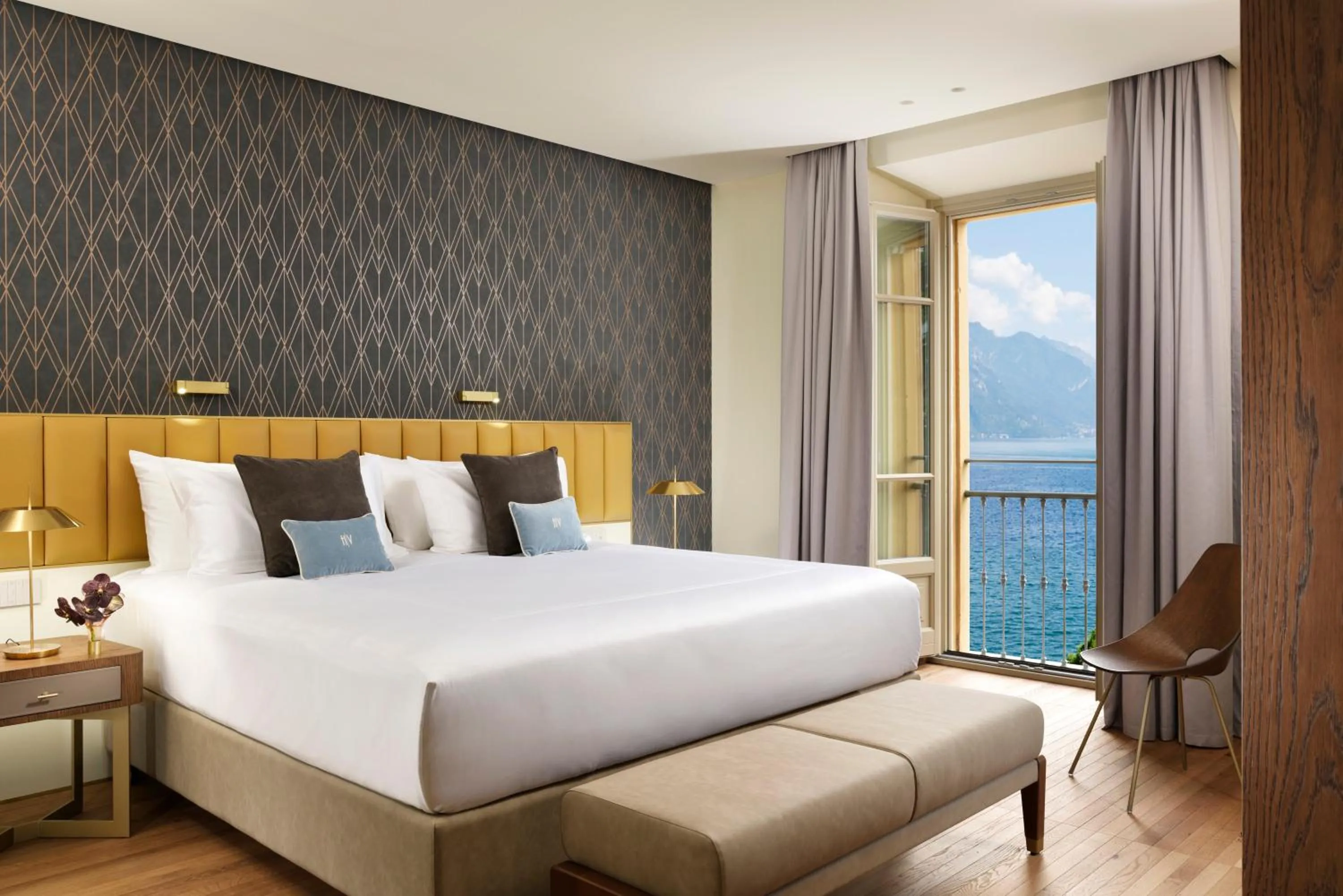 Bedroom, Bed in Grand Hotel Victoria concept & spa, by R Collection Hotels