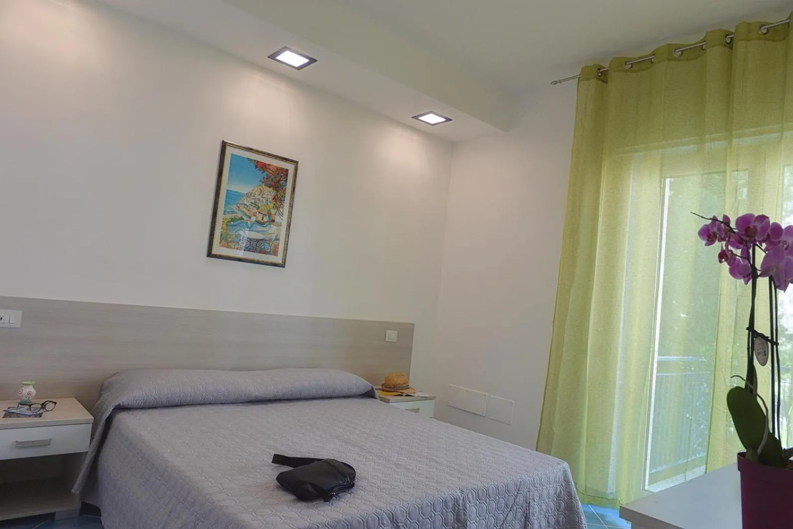 Photo of the whole room, Bed in Acquamarine Maiori Amalfi Coast