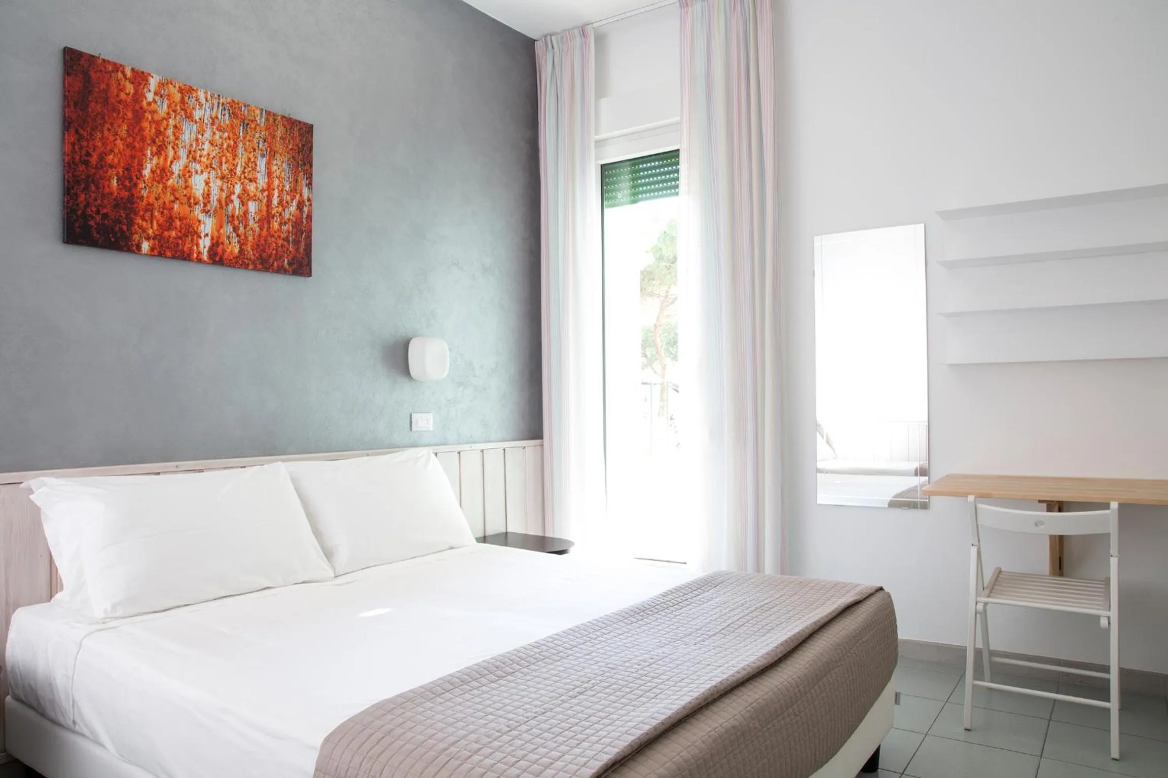 Photo of the whole room, Bed in Hotel Columbia