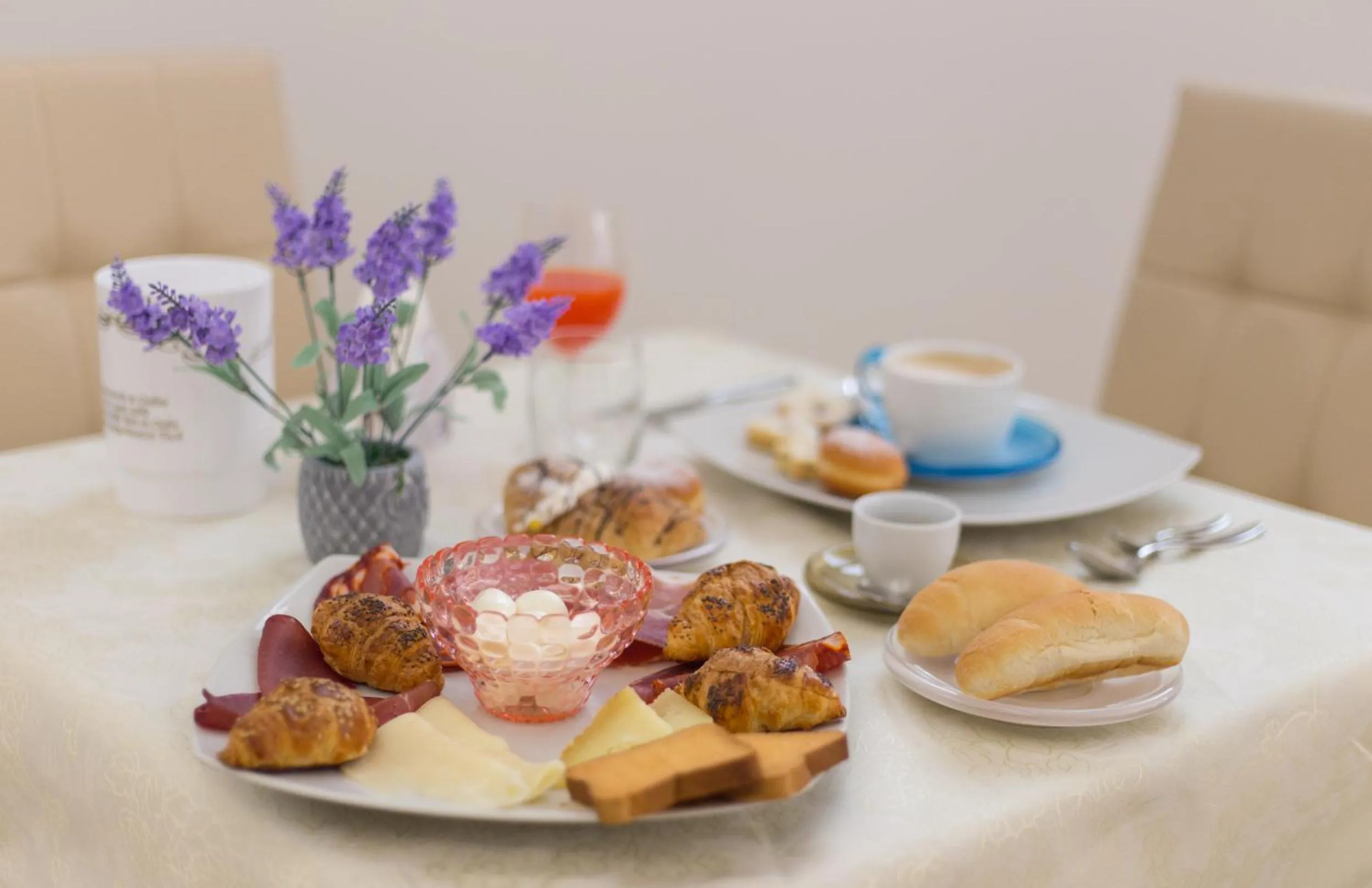 Food in B&B Paradiso