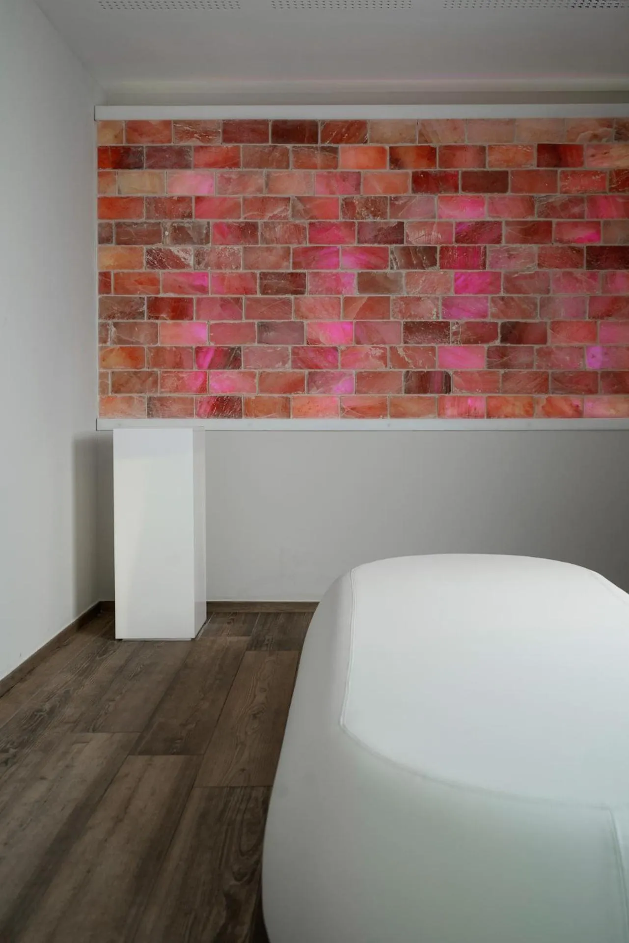 Spa and wellness centre/facilities, Bed in Locanda Bellevue