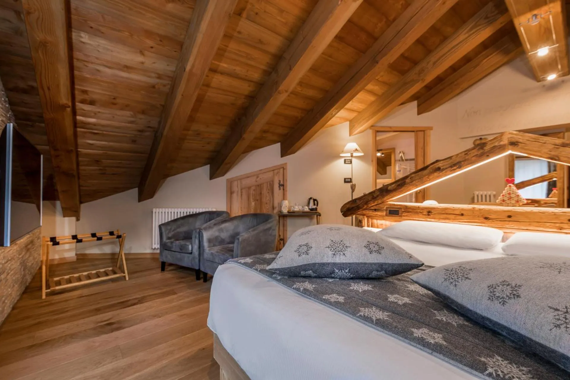 Photo of the whole room in Locanda Bellevue